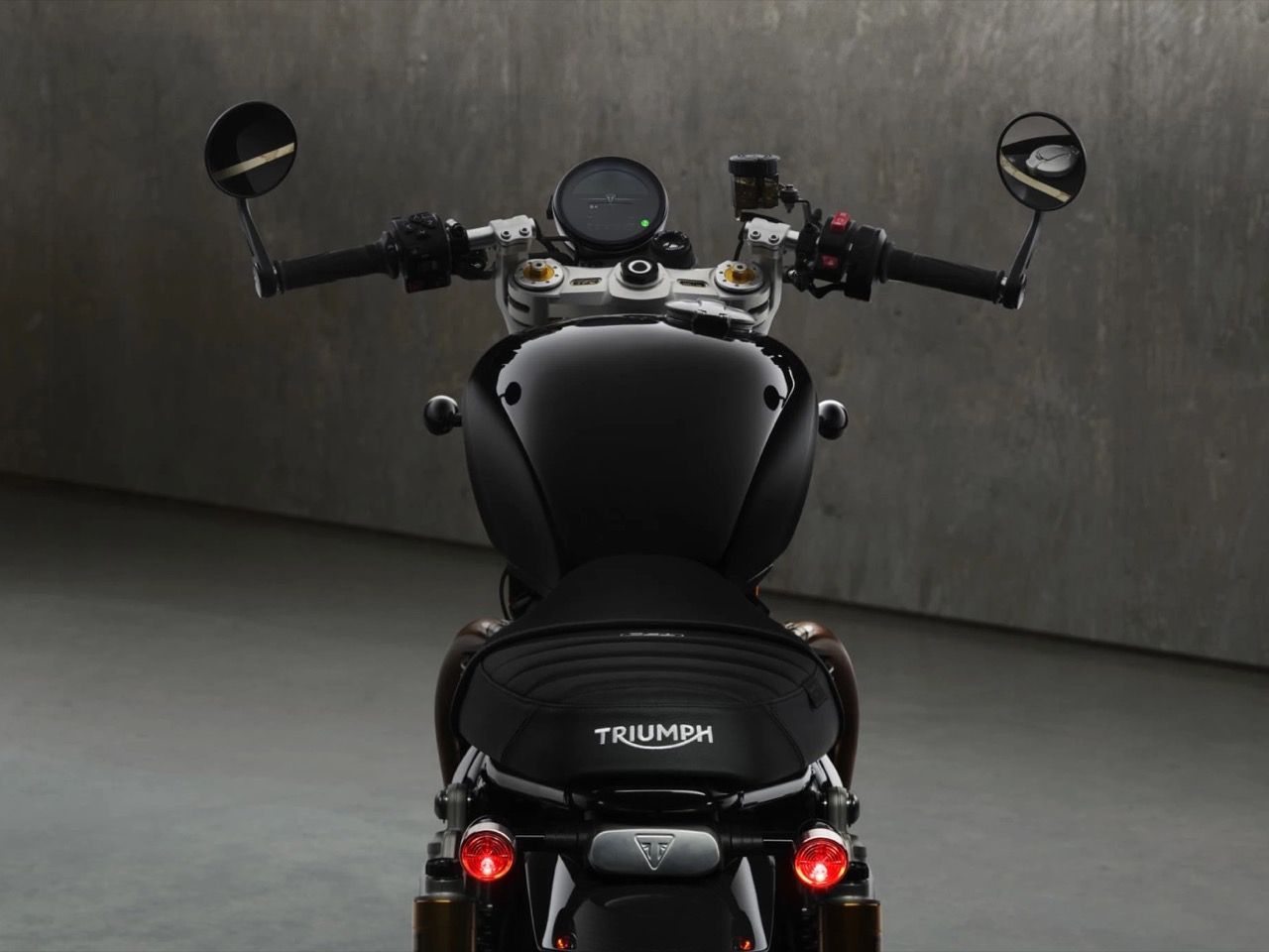 automobile，vehicle，Speed Twin 1200 TFC，motorcycle，