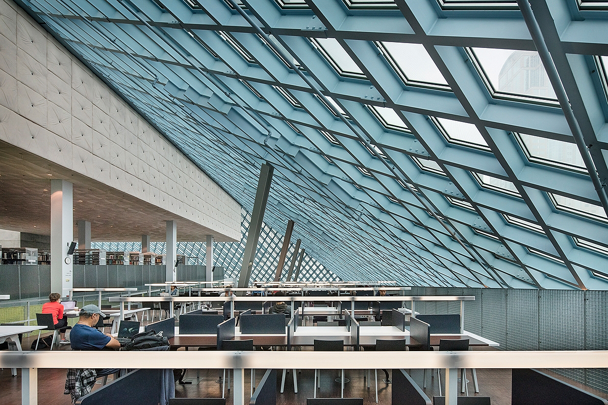 Architectural design，Appearance design，guangzhou opera house ，Zaha，Seattle Central Library ，Building interior，