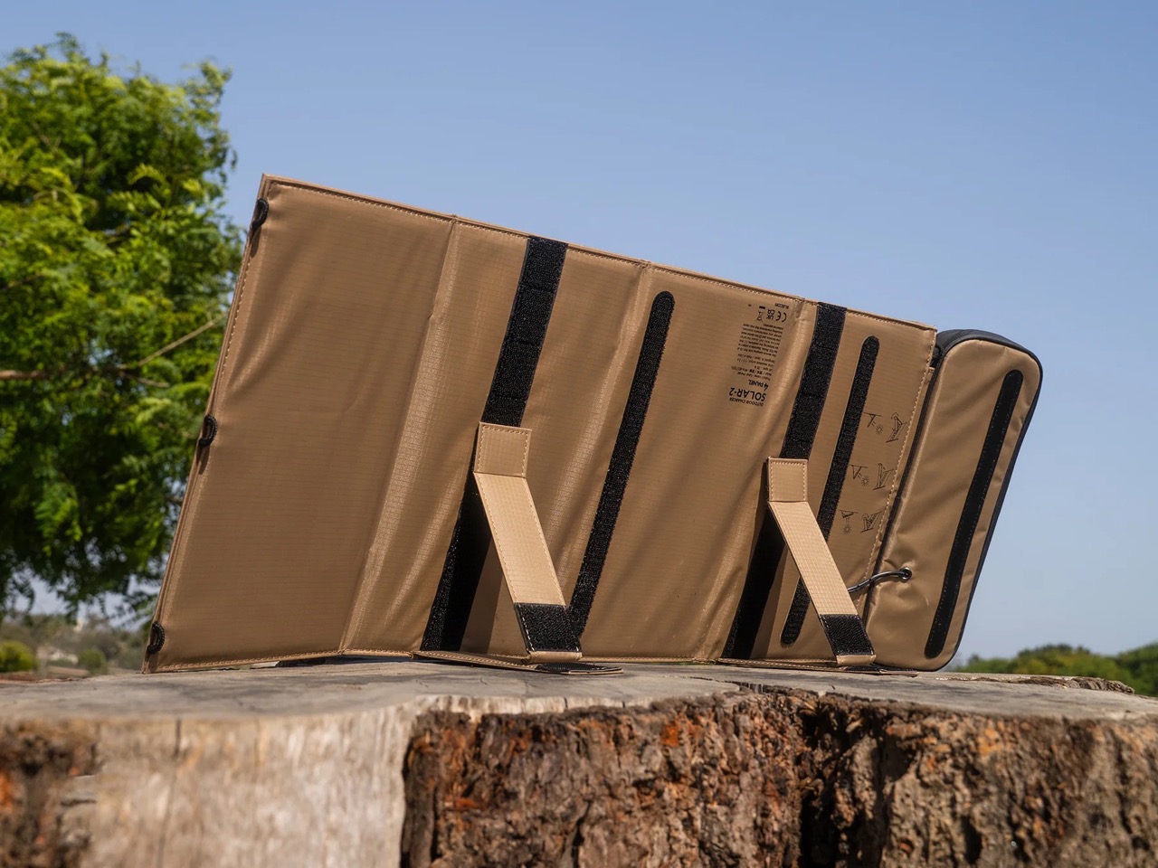 Solar Charger ，Solar Charger ，Maxeon cell，Maxeon cell，Outdoor USB，Outdoor USB，camping outfit，camping outfit，NESTOUT，NESTOUT，