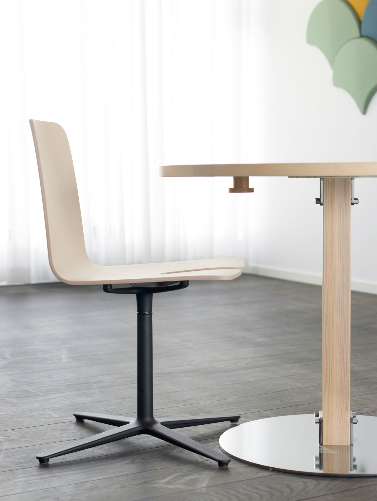 Bob，Blue Station，colour，chair，sofa，