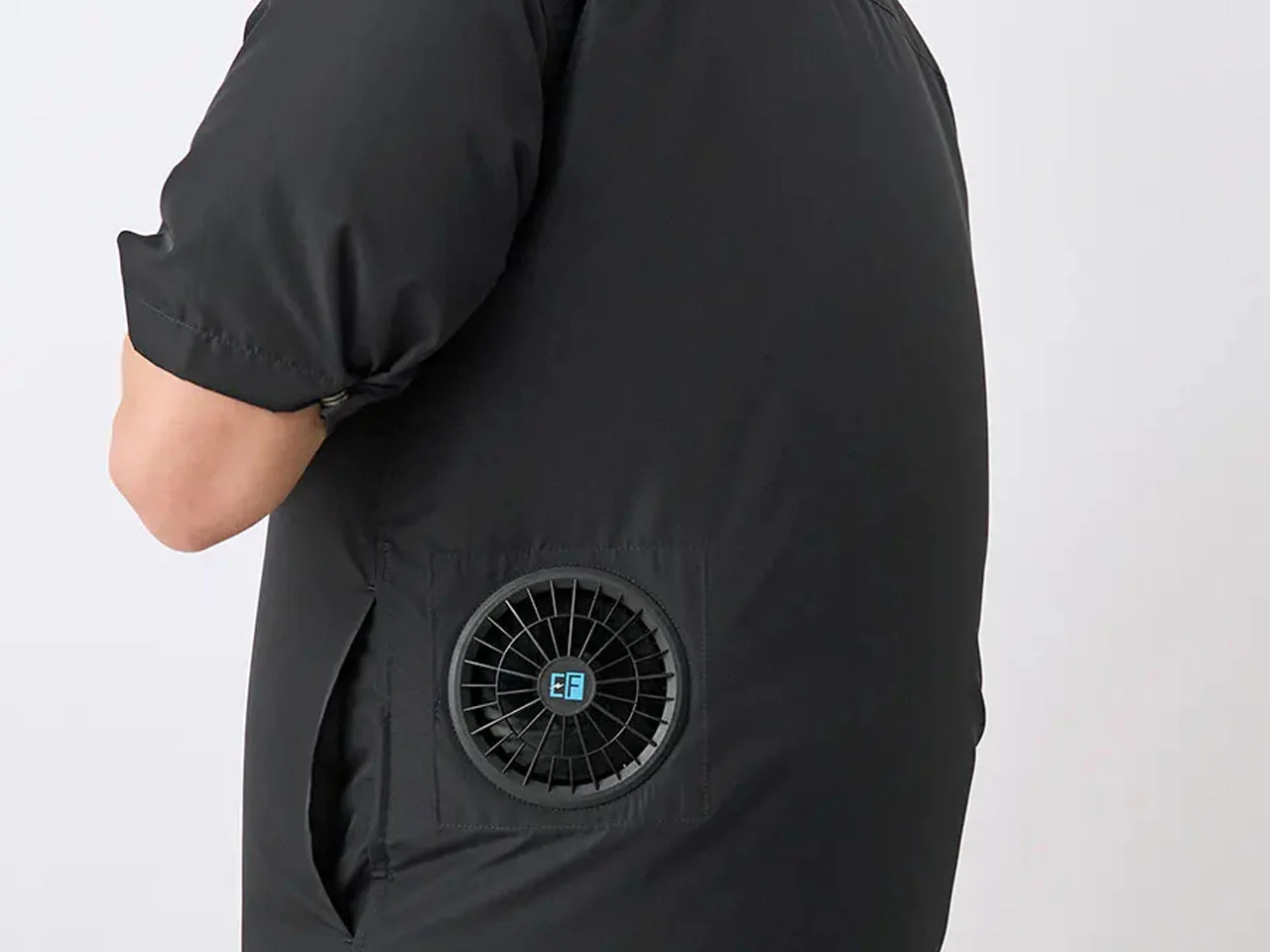 Kuchofuku，Business built-in fan shirt，originality，air-conditioned short-sleeved shirt，