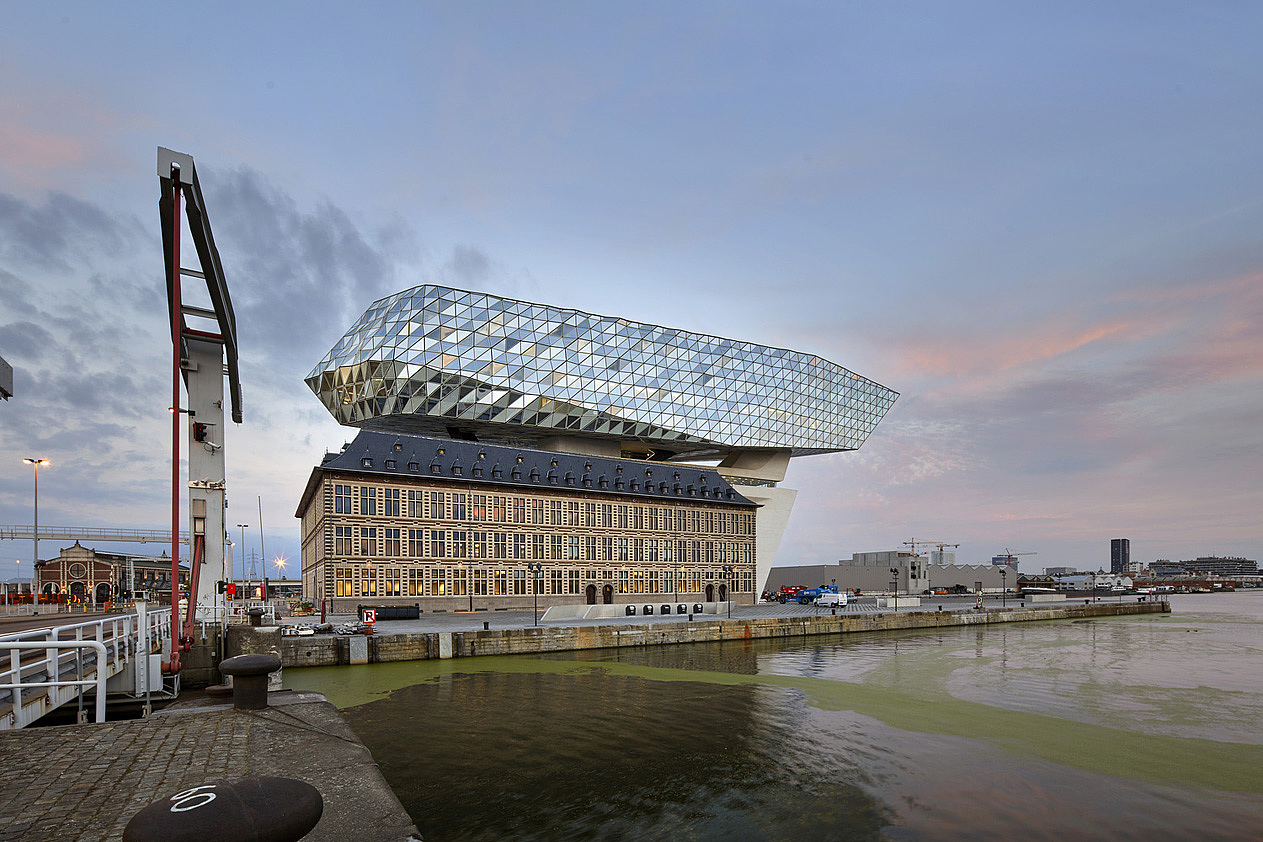 Port building，Diamond City，Architectural design，