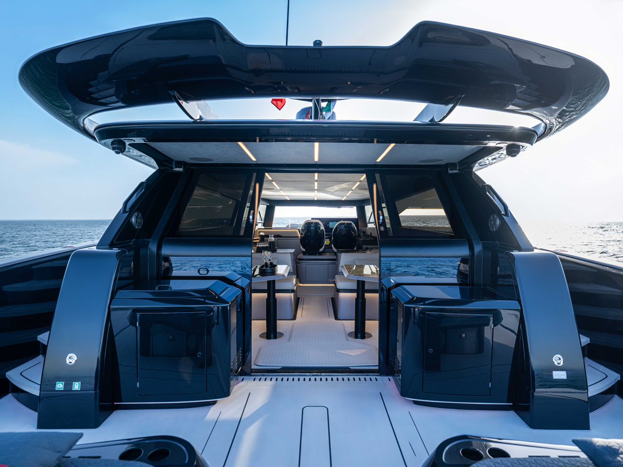 ULTIMA 55，ship，vehicle，originality，ULTIMA 55，ship，vehicle，originality，