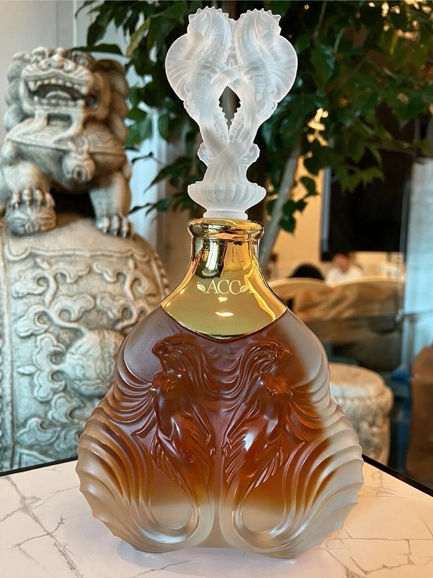 Product design utensils design wine bottle design，