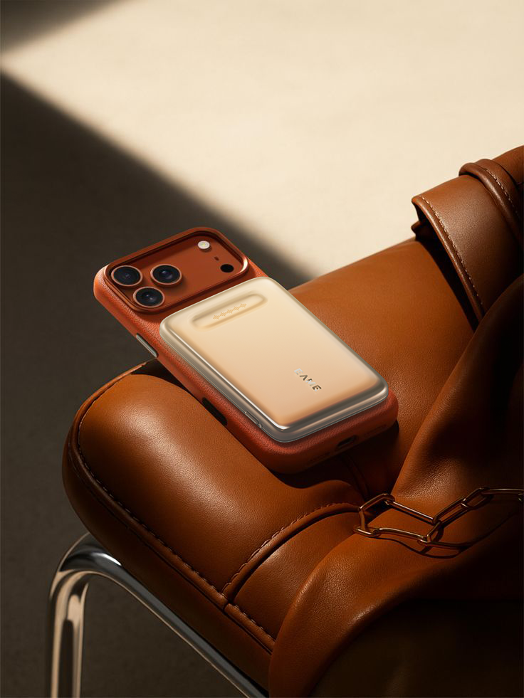 Digital electronics，Charging and matching，Consumer electronics，Three in one，AI intelligence，