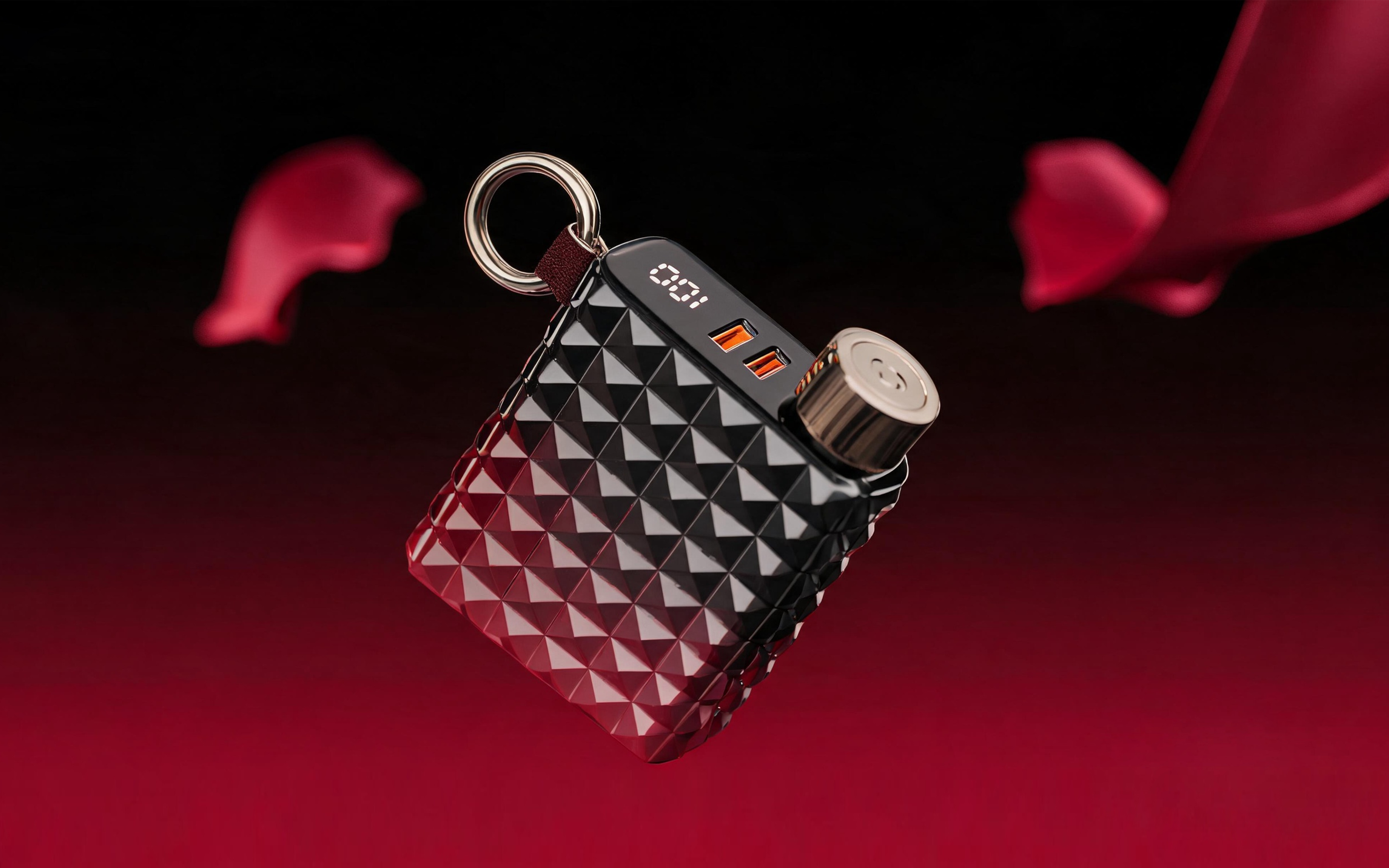 10000mAh，Mini charging treasure，Portable，Perfume bottle，Gradient，Baoma Group，sense of luxury，Exquisite feeling，