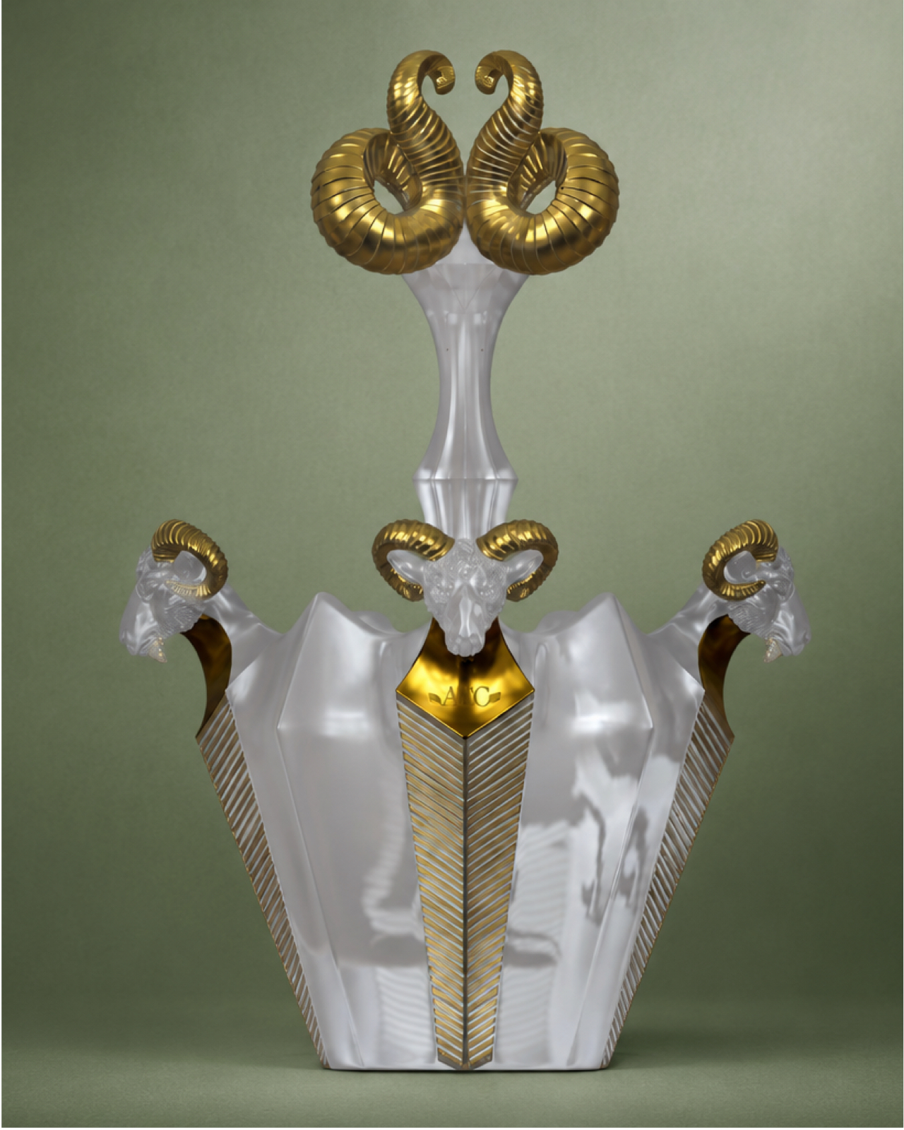utensils design，ArtDeco，Luxury Utensils，Cigar apparatus，Crystal ashtray，Cultural and creative design，Luxury Design，decorative art，