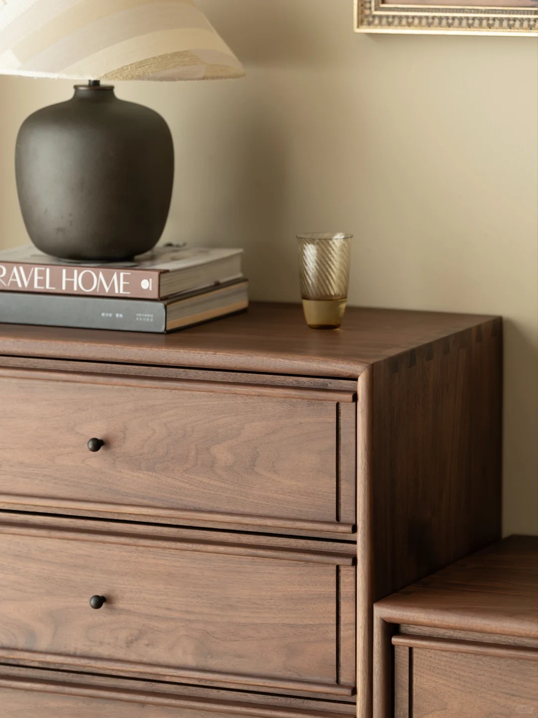 Bucket cabinet design，Residential Furniture，Black walnut furniture，Solid wood furniture，Original design，furniture design ，