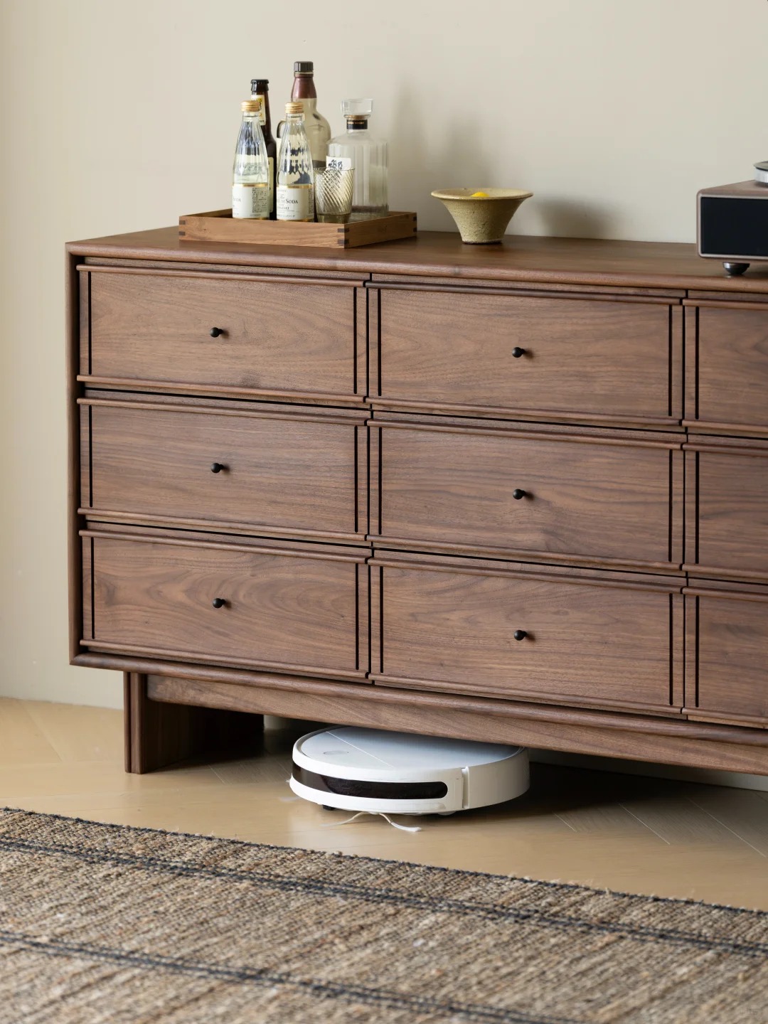 Bucket cabinet design，Residential Furniture，Black walnut furniture，Solid wood furniture，Original design，furniture design ，