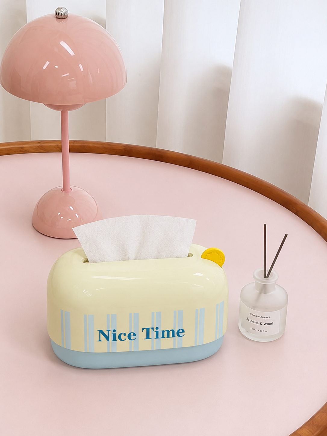Tissue box，