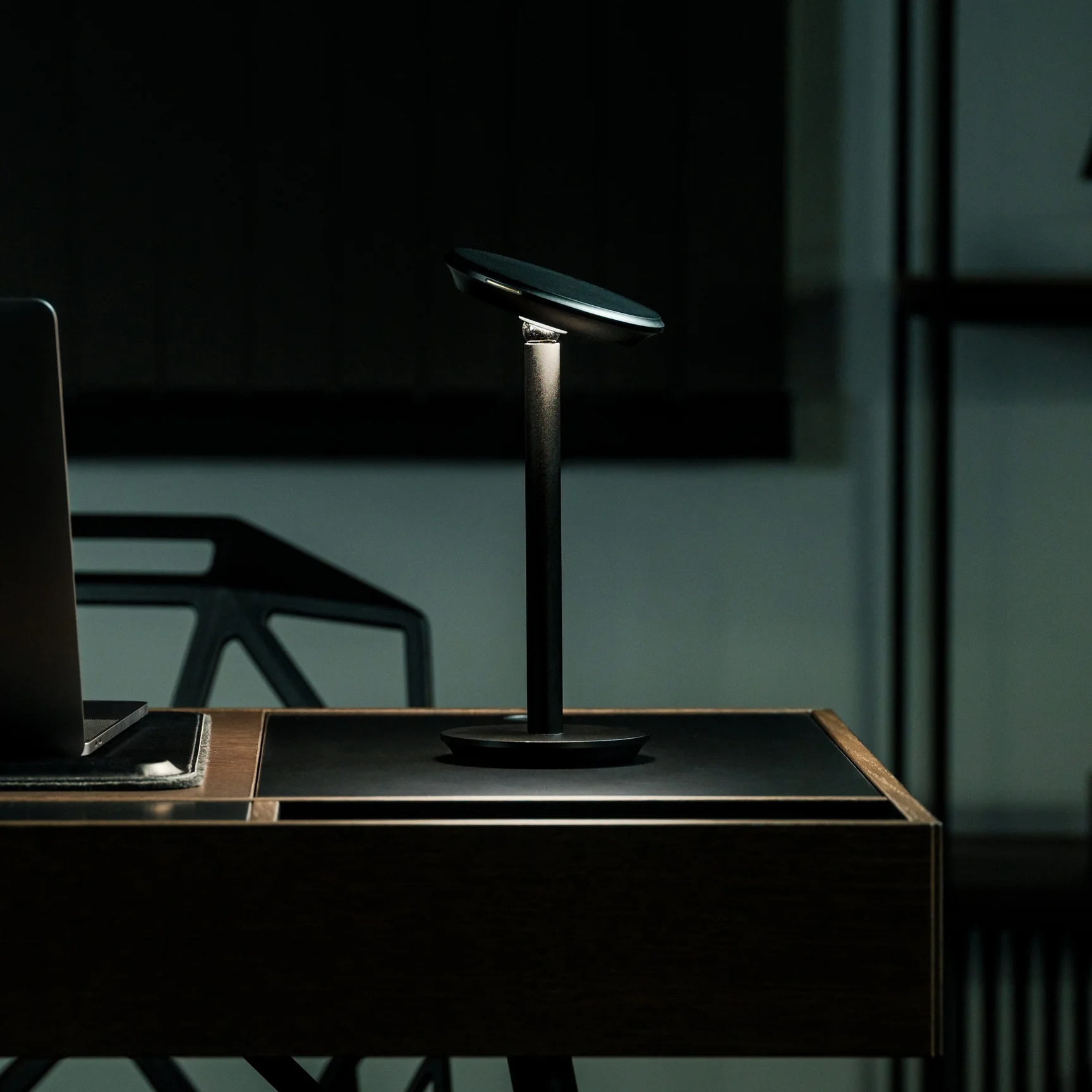 furniture，lamps and lanterns，Lighting tools，Infinite Solas Lamp，