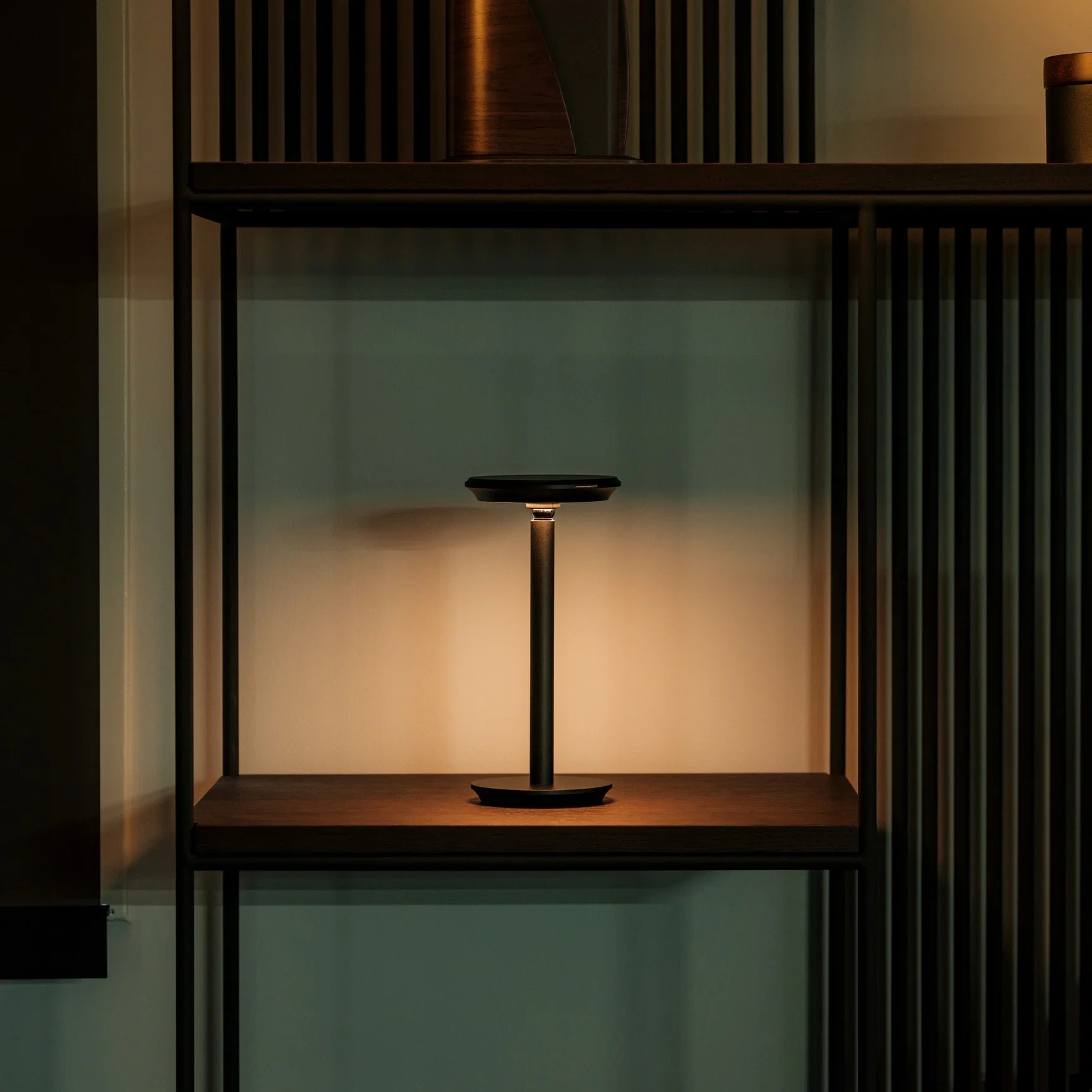 furniture，lamps and lanterns，Lighting tools，Infinite Solas Lamp，