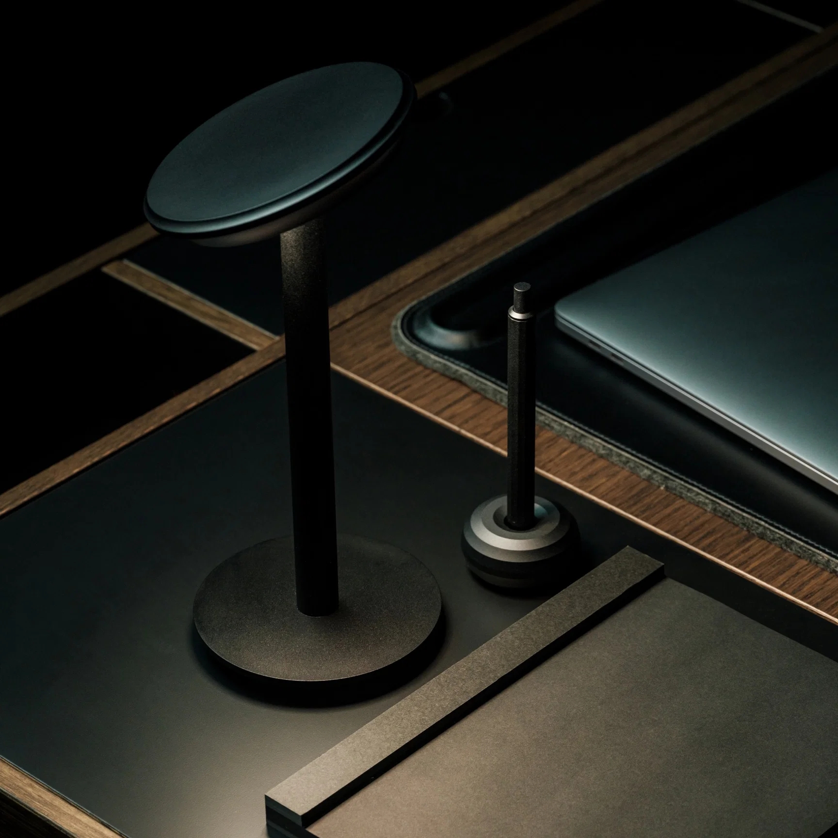 furniture，lamps and lanterns，Lighting tools，Infinite Solas Lamp，