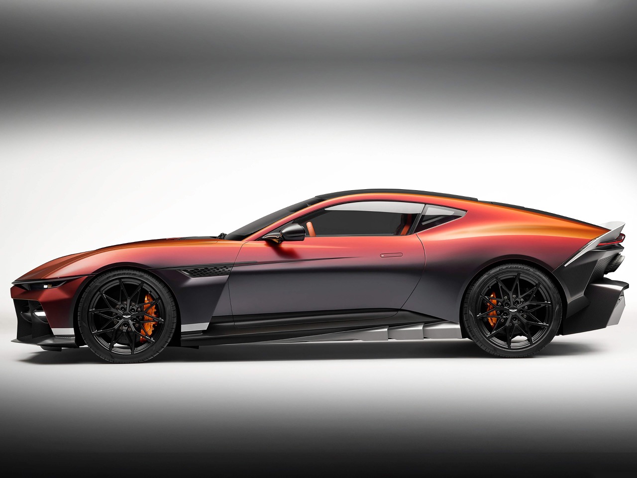 vehicle，automobile，Aston Martin.，Sports car，