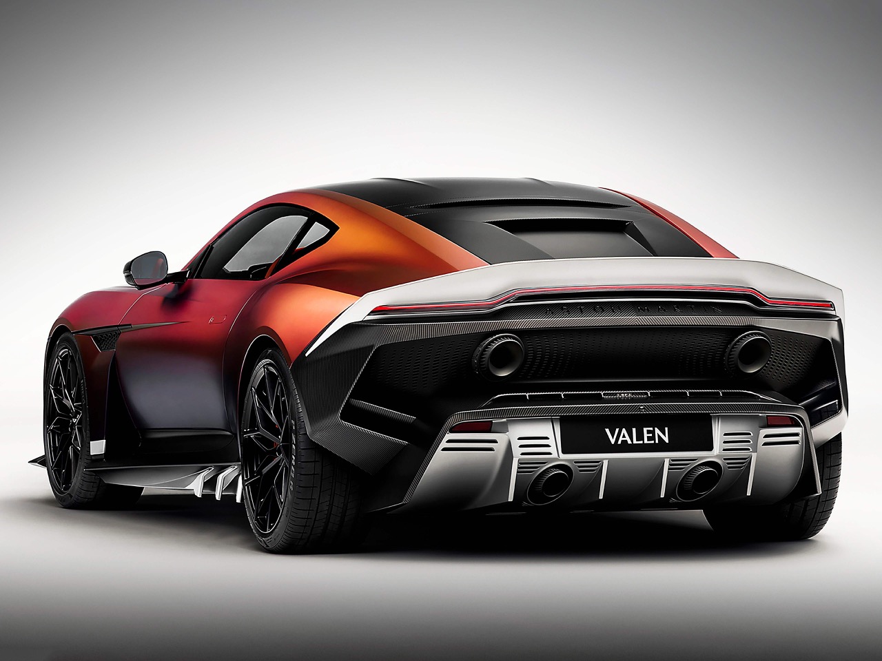vehicle，automobile，Aston Martin.，Sports car，