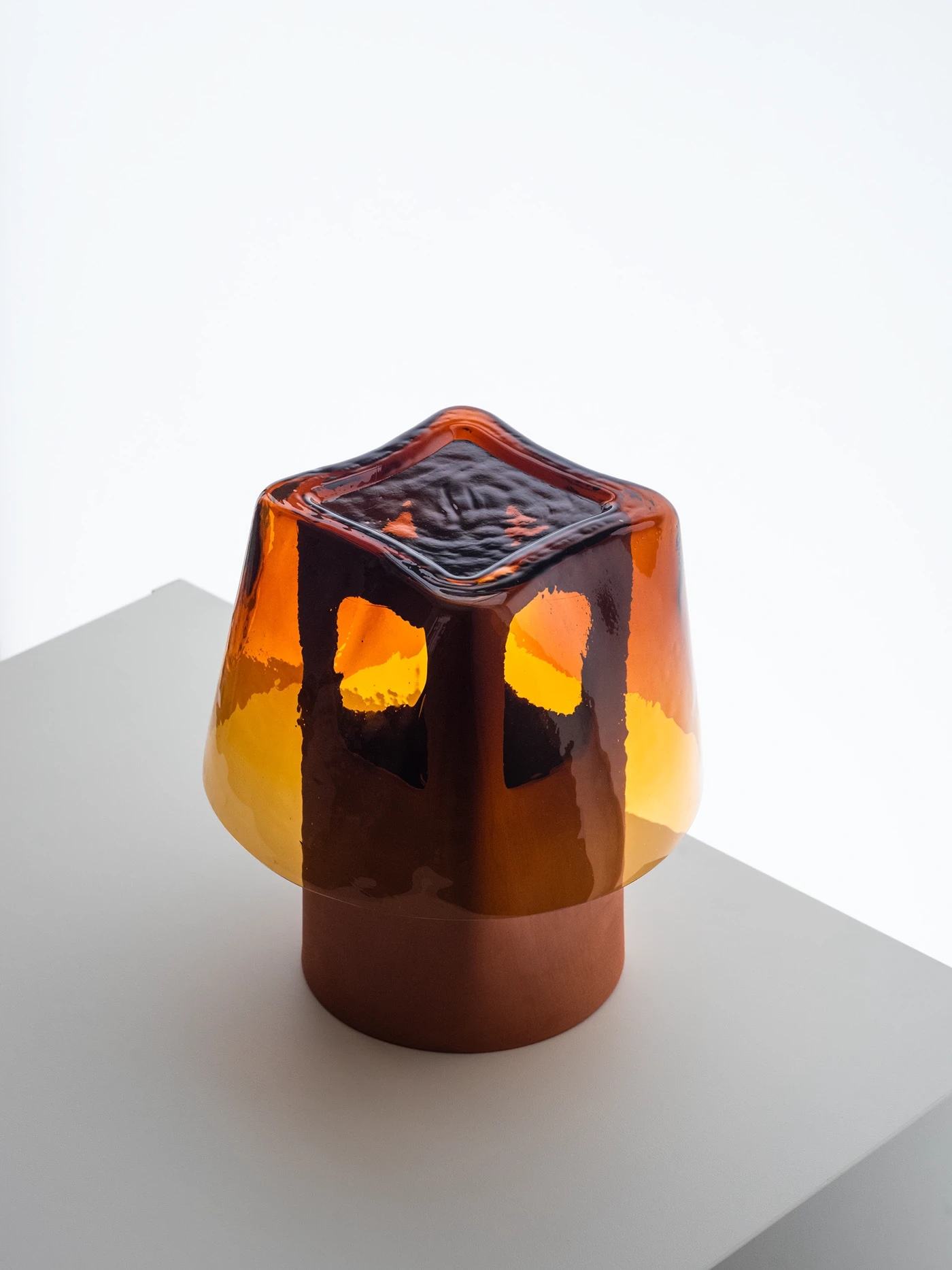 The Mesia Lamp，Ceramic table lamp，Hand blown glass，Mediterranean Wind，Process lamps and lanterns，