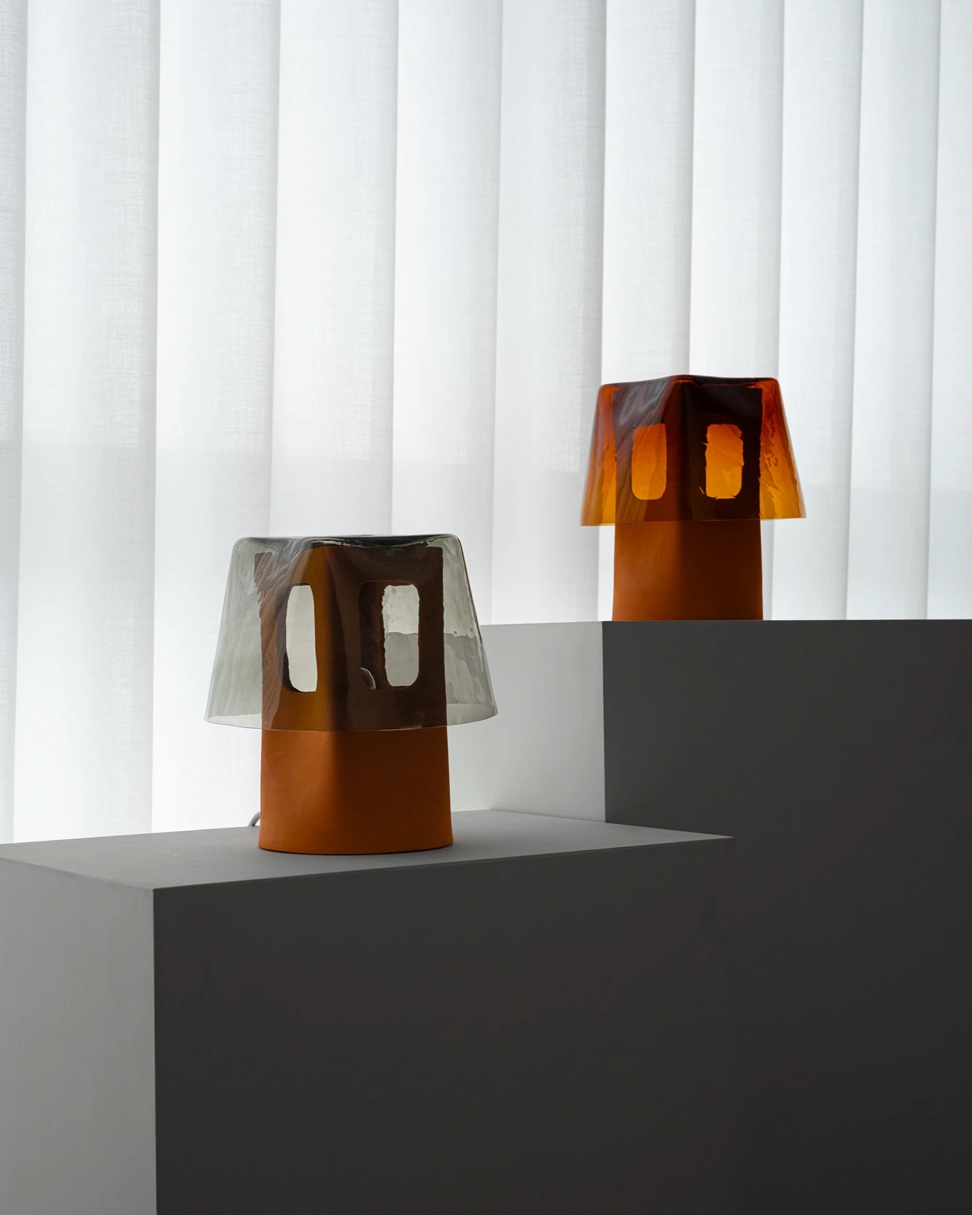 The Mesia Lamp，Ceramic table lamp，Hand blown glass，Mediterranean Wind，Process lamps and lanterns，