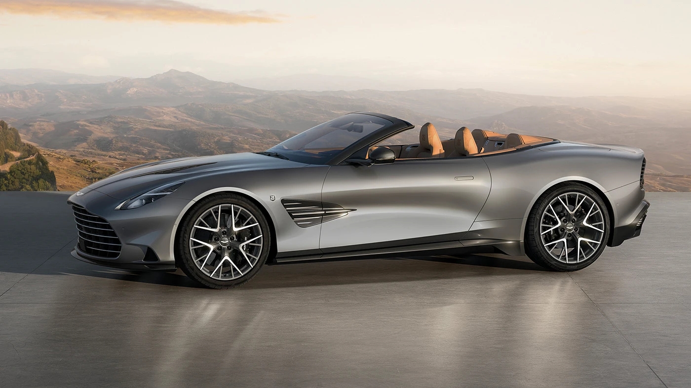 automobile，vehicle，Sports car，Aston Martin，