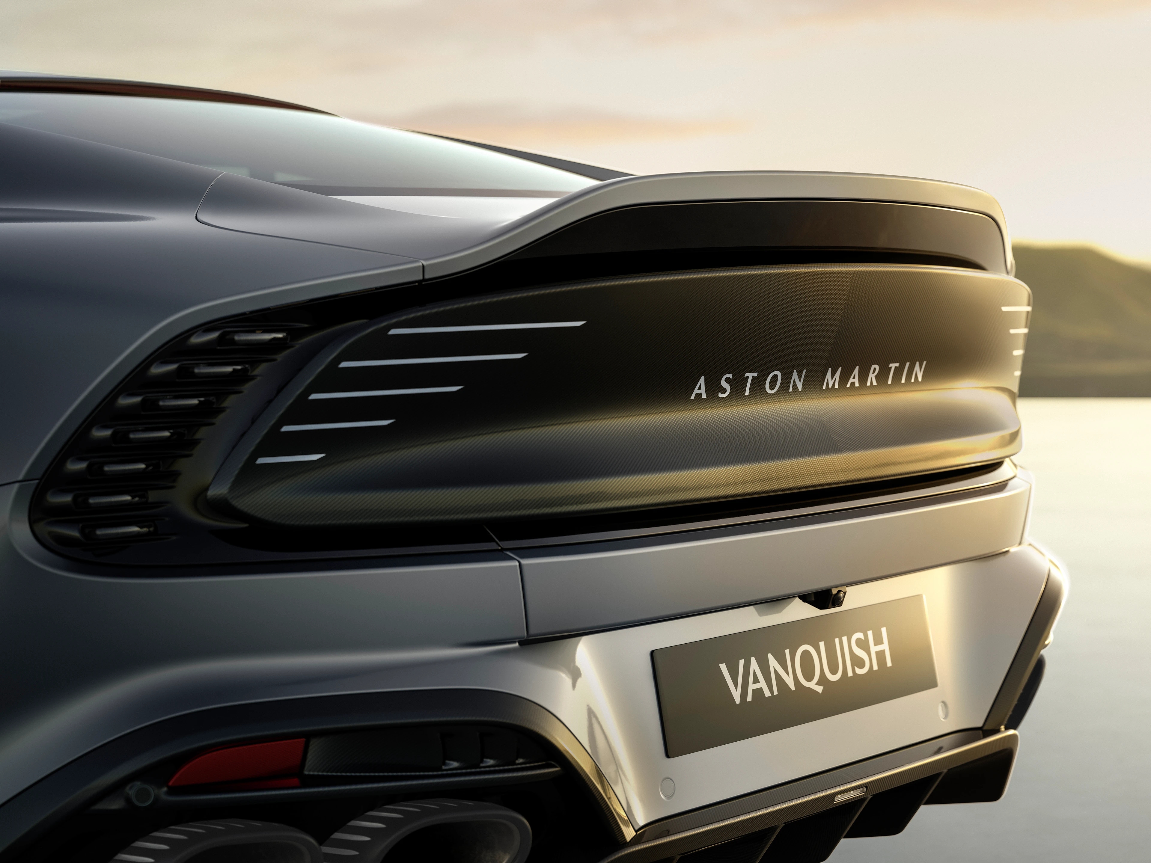 automobile，vehicle，Sports car，Aston Martin，