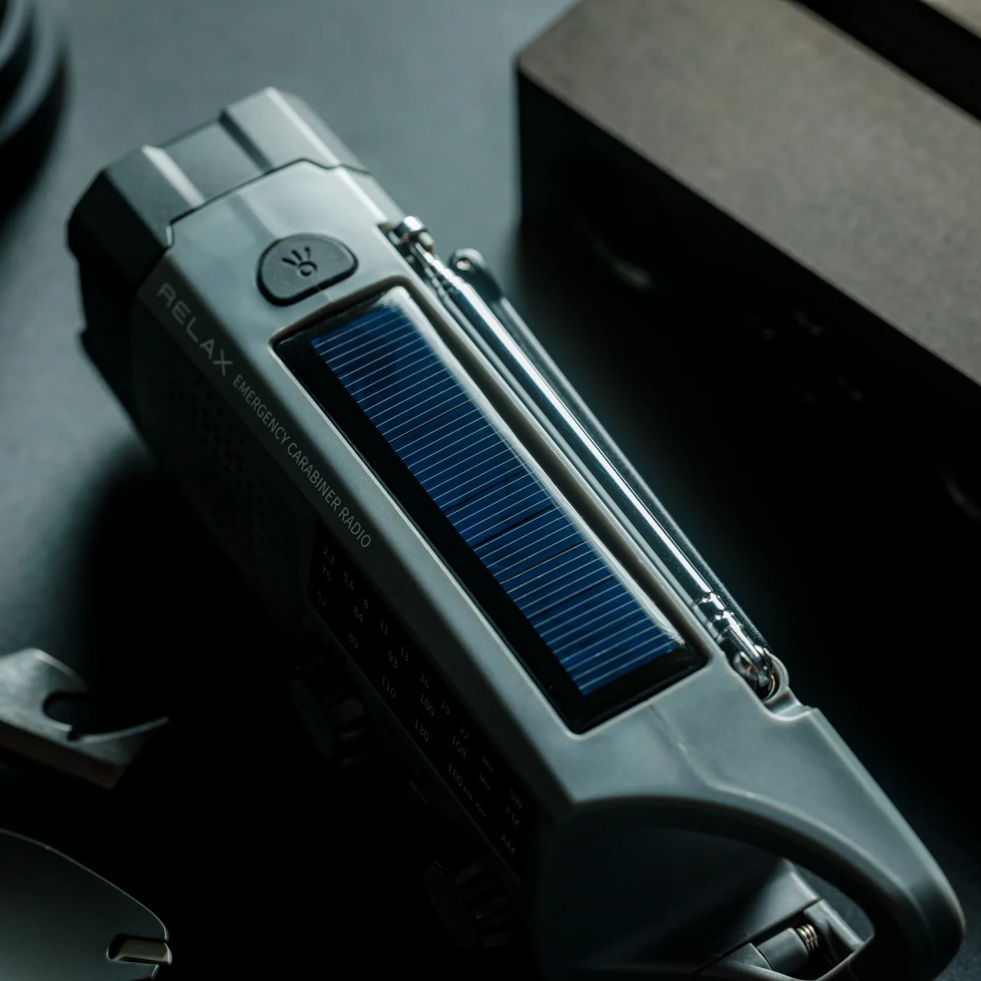 Clip&Go Radio，tool，Five in one，Outdoor equipment，