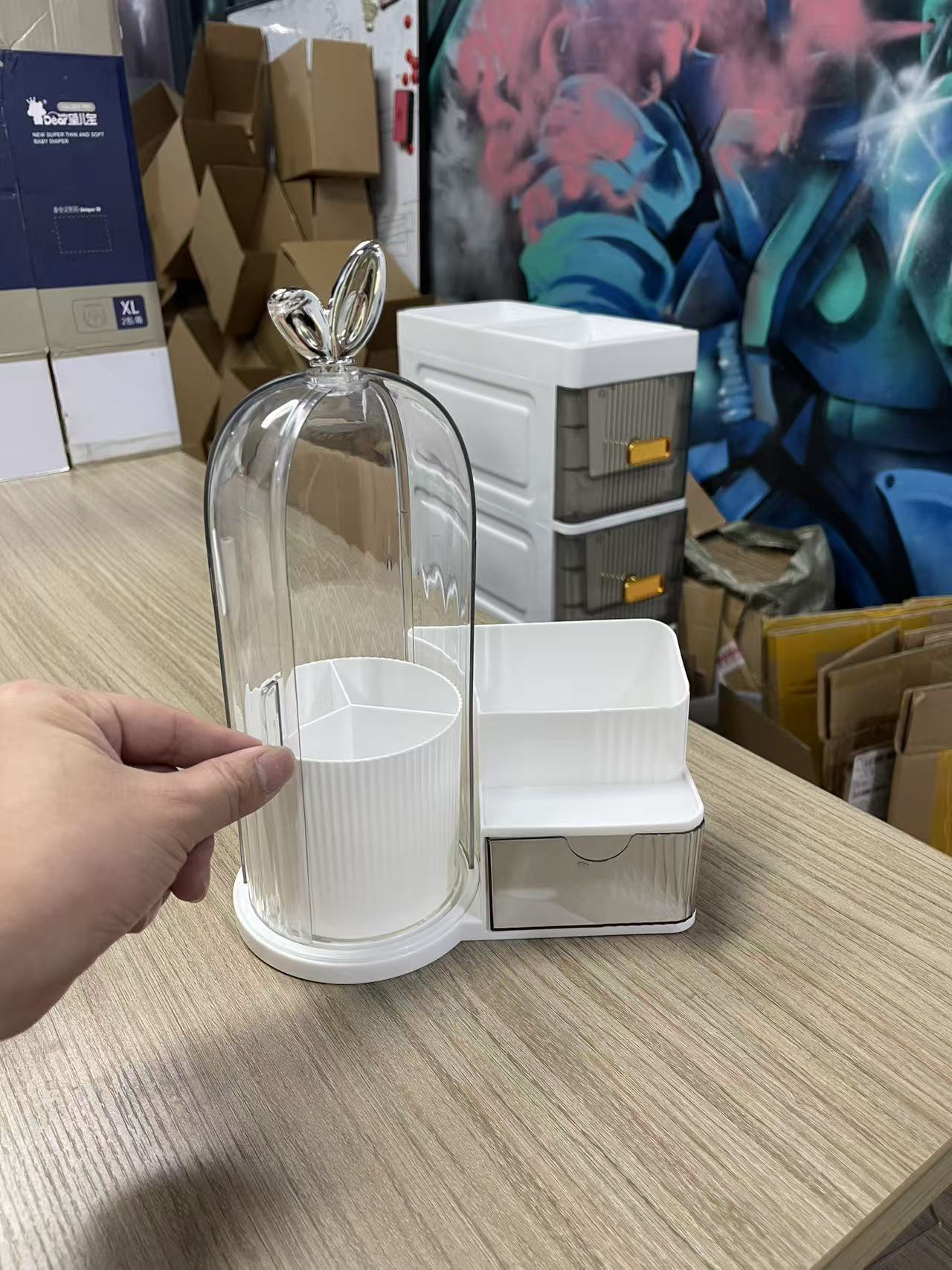 Desktop storage box，Cosmetic storage，Cosmetic brush storage，Beauty storage box，