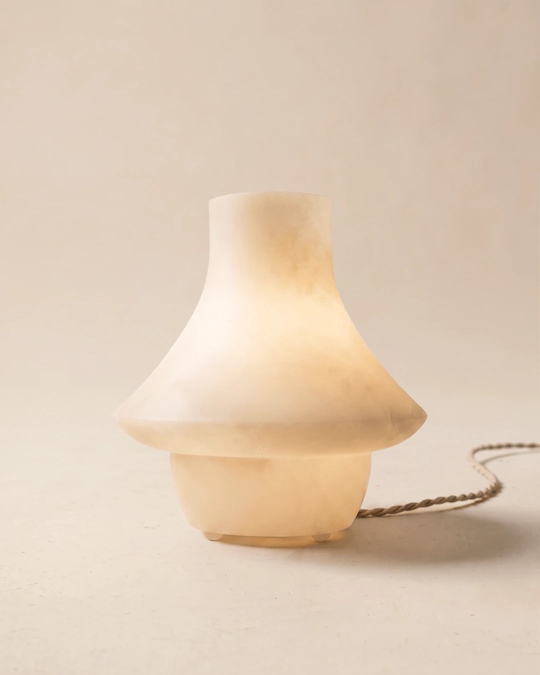 Llar，Snowflake Stone，Lighting tools，Sculptural sense，