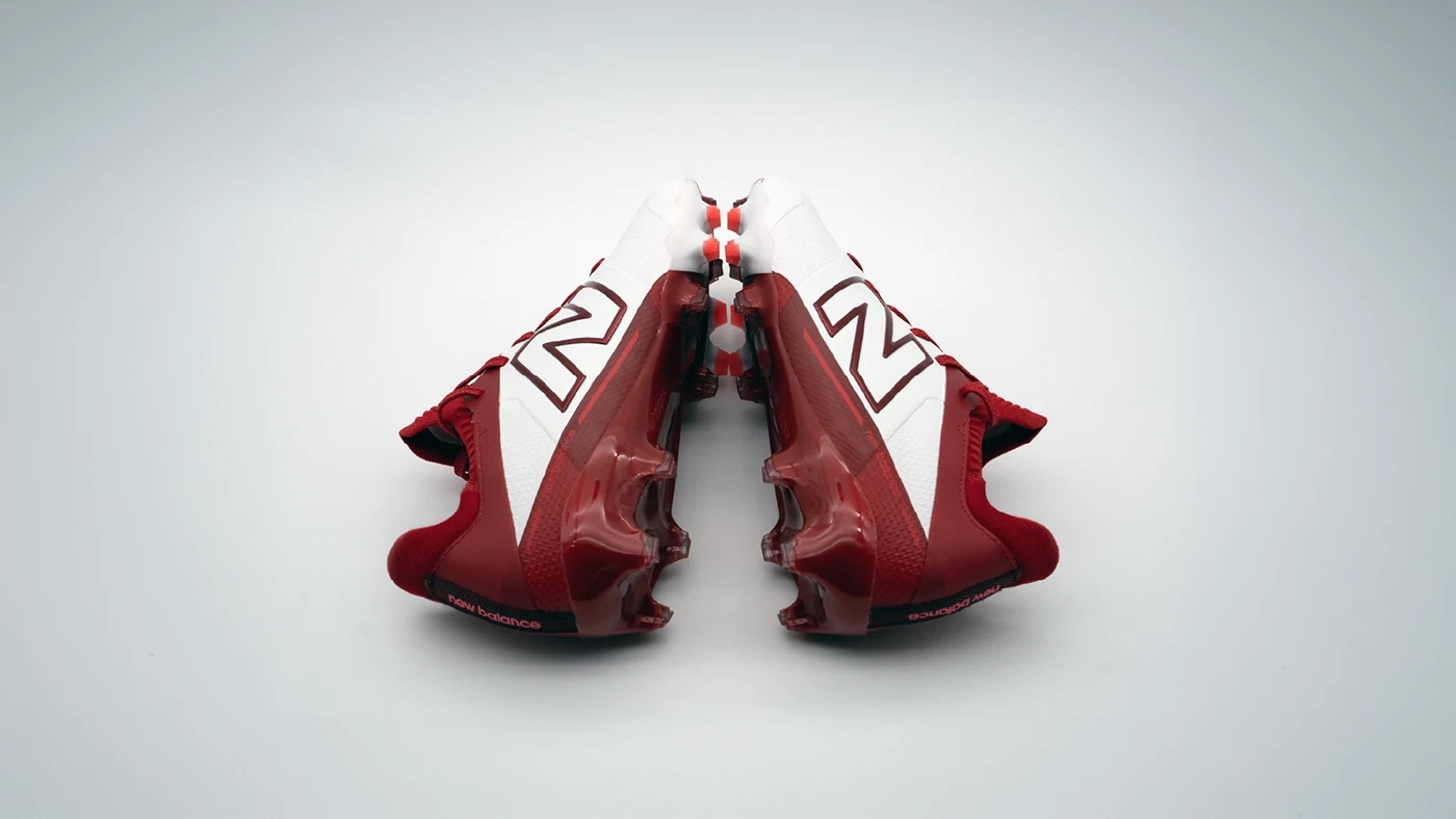American football，New Balance，Football cleats，Team Uniform，Equipment design，