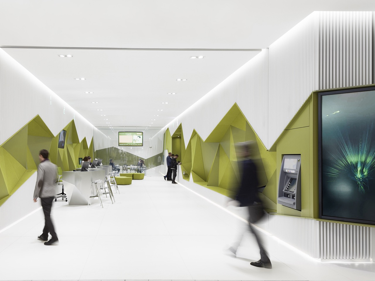 Continuous folding surface，origami structure，Geometric Aesthetics，Bank transformation，MDF louver，
