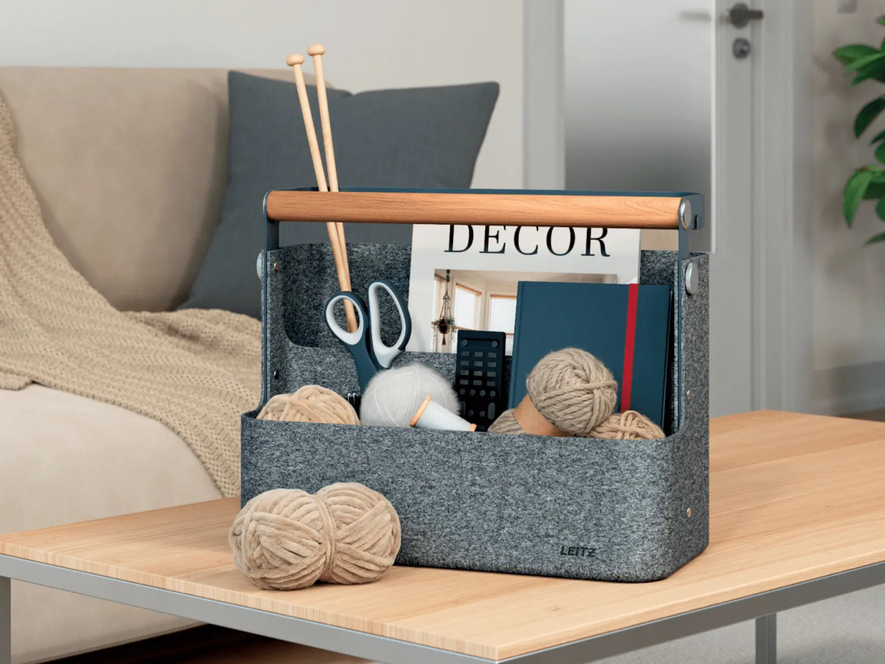 storage box，Beech handle，Office accessories，Environmental protection design，Suspension design，