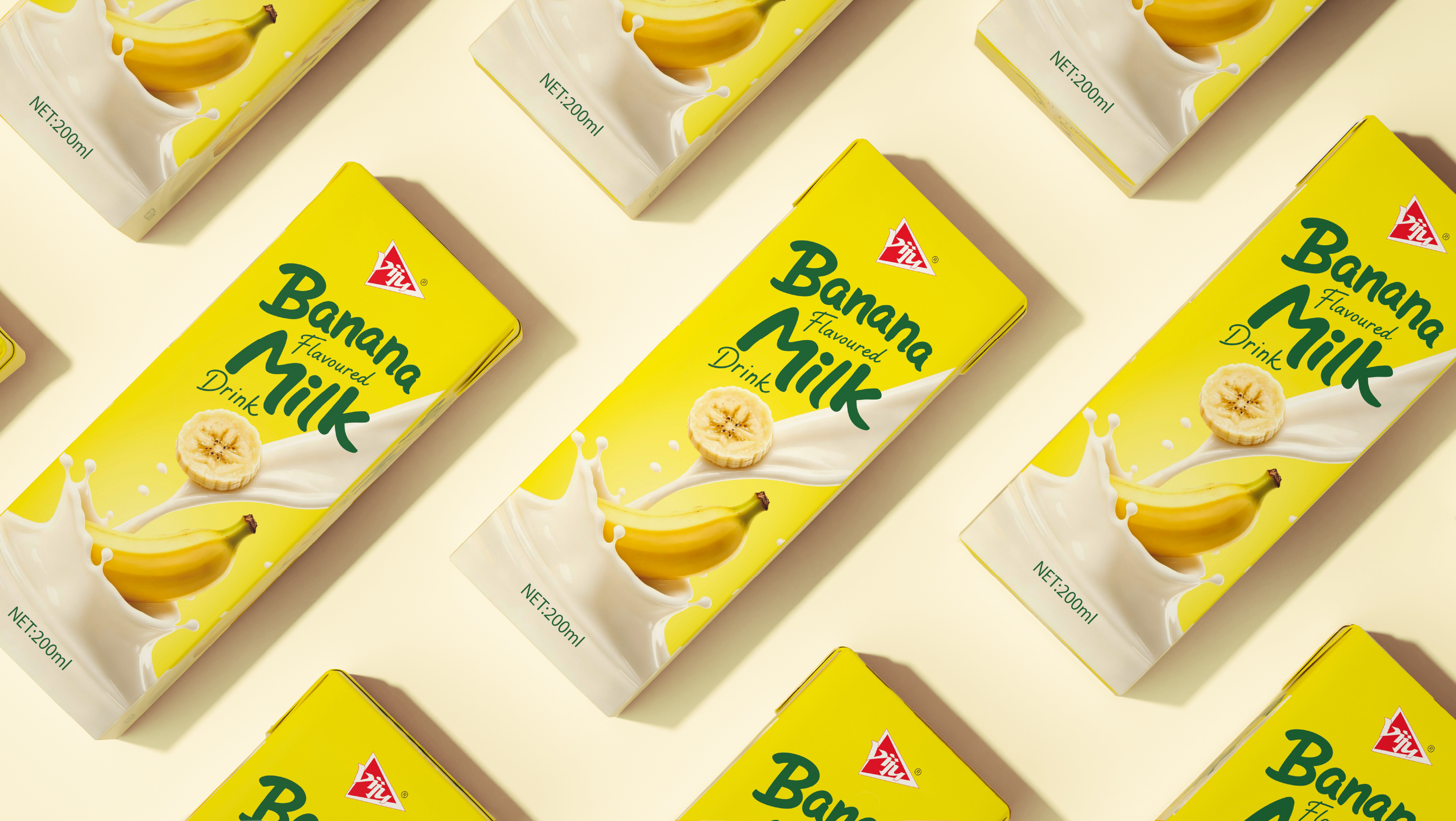 packing design，beverage packaging，Food packaging design，viju，Brand vision，Packaging Case，Banana milk，yellow，