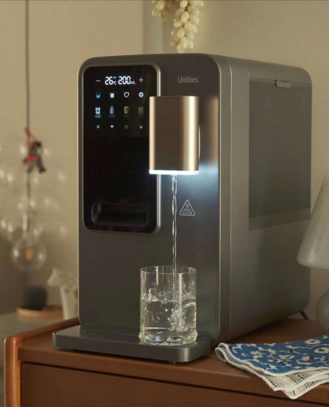 Ice maker，Water dispenser，