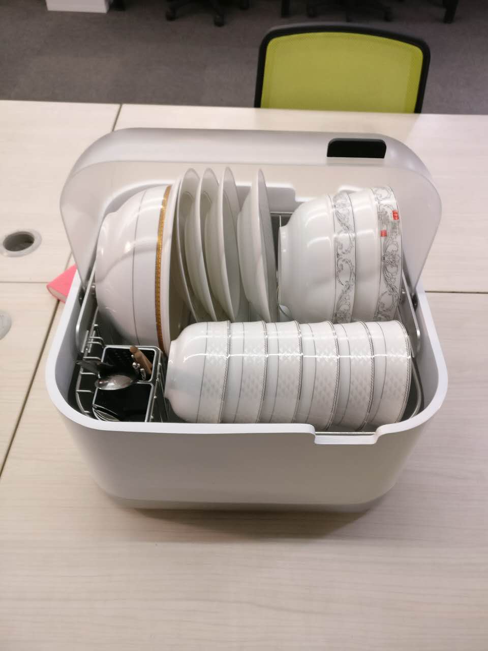Sterilizer，Household Electric Appliances，Innovative design，industrial design，Desktop disinfection cabinet，Design thinking，