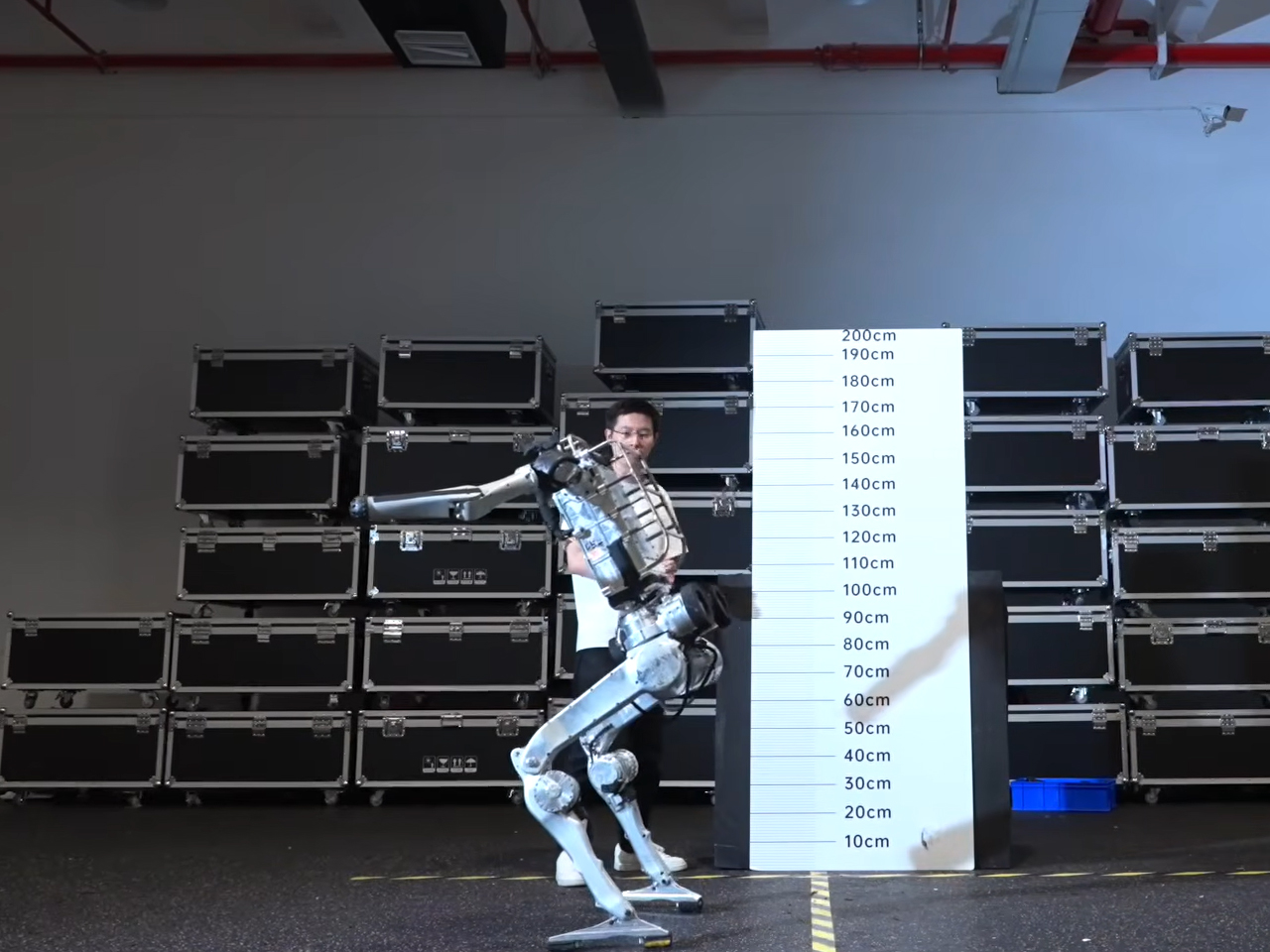 Beyond human limits，Space Tree，Unitree Superman，Humanoid robot，