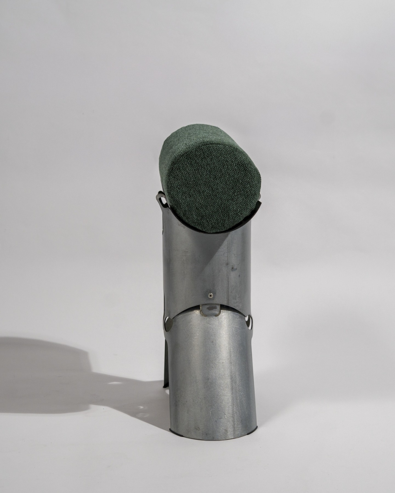 Pipe Stool，steel pipe stool，furniture，originality，