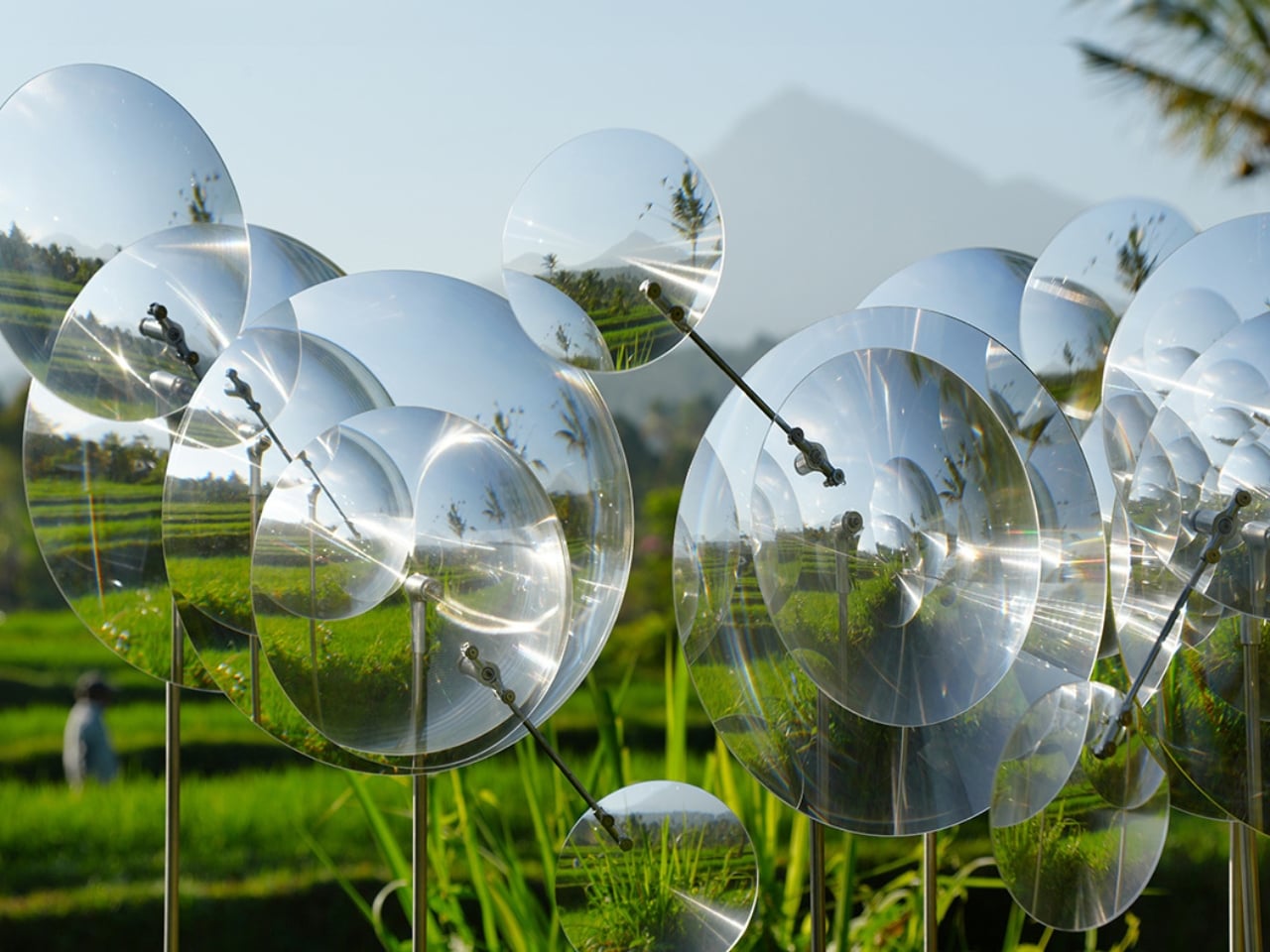 communal facilities，Eccentric Lenses，originality，Outdoor installation，