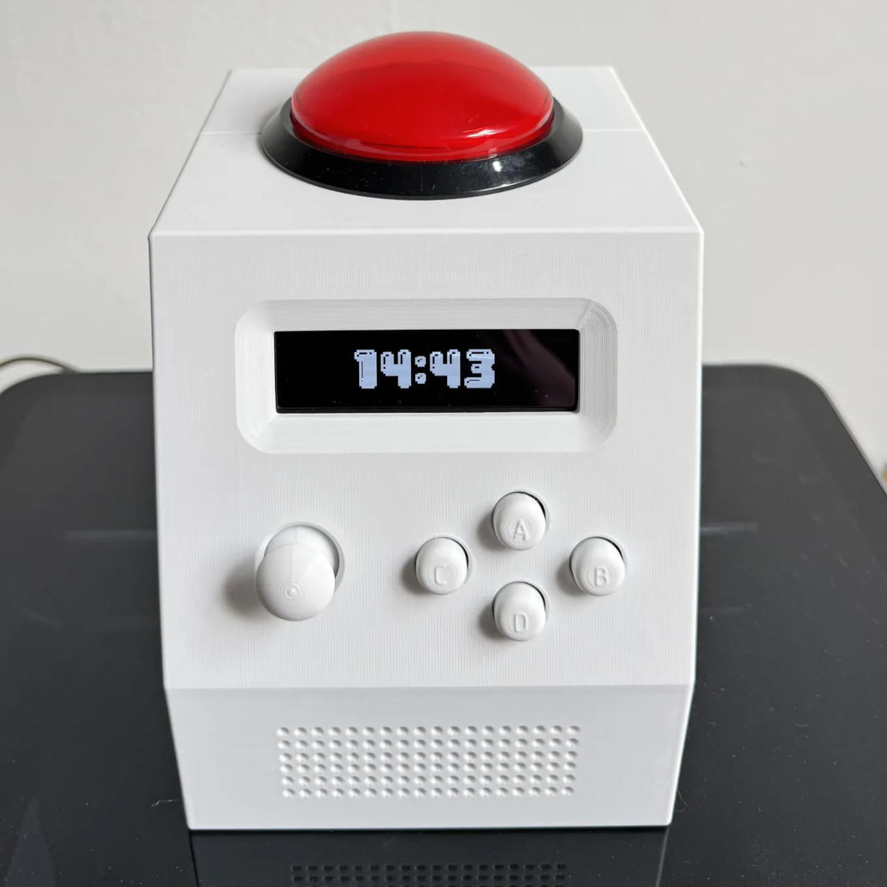 Aqnazar Arysbek，alarm clock，Open source firmware，3D Printed Shell，
