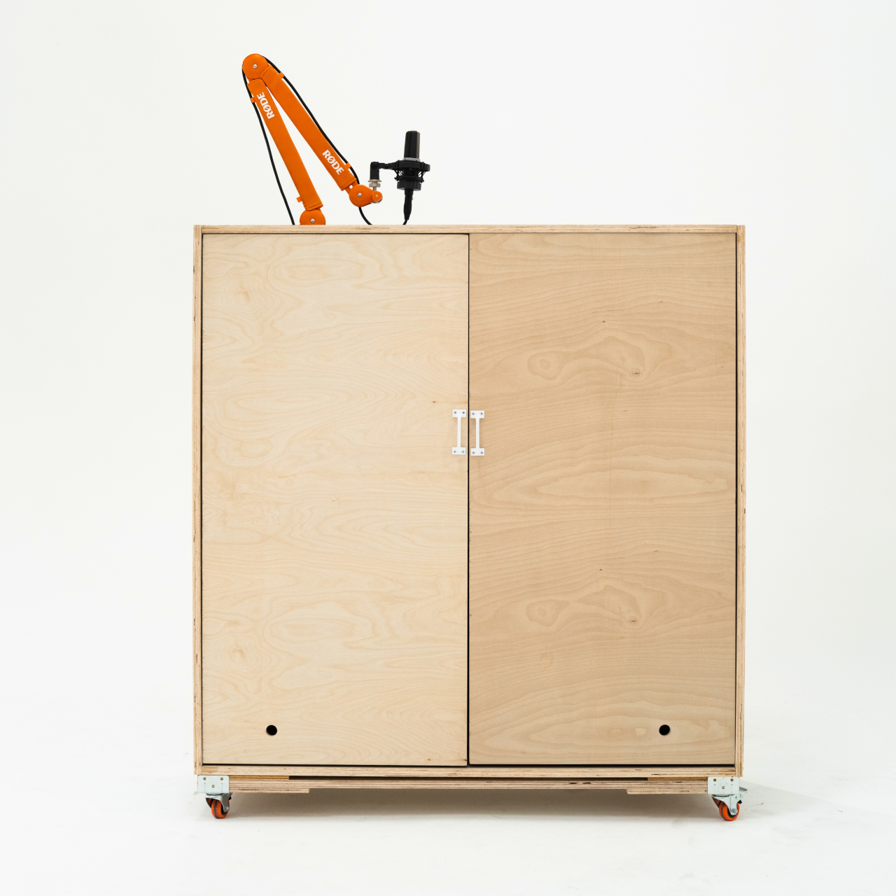 ToyBox，Custom Music Production Desk，Synthesizer Cabinet，Desktop Ecosystem，