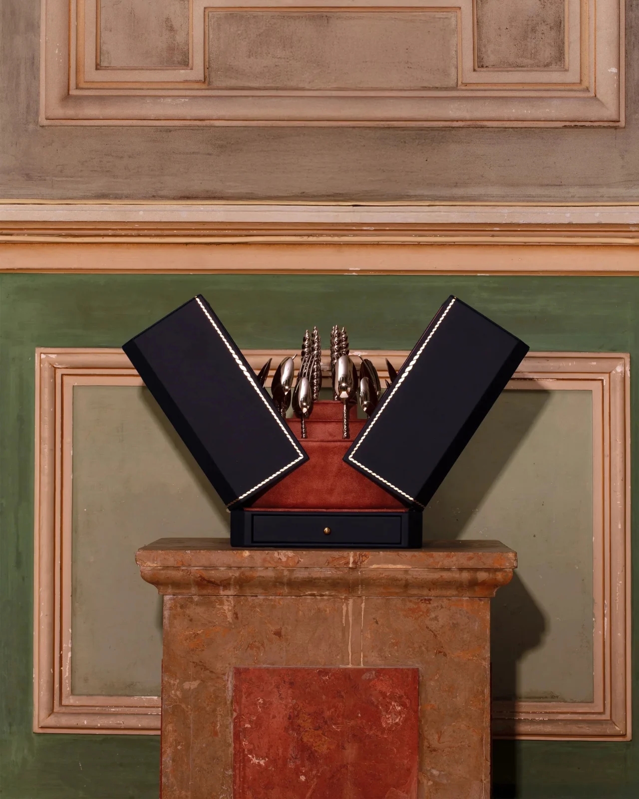 L'Objet，tableware，Housewear & Furnishings，Home brand，
