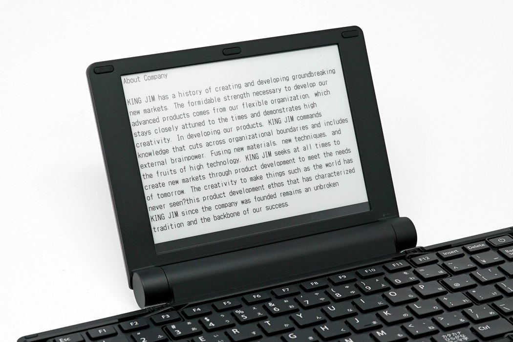 Portable，typewriter，pomera，