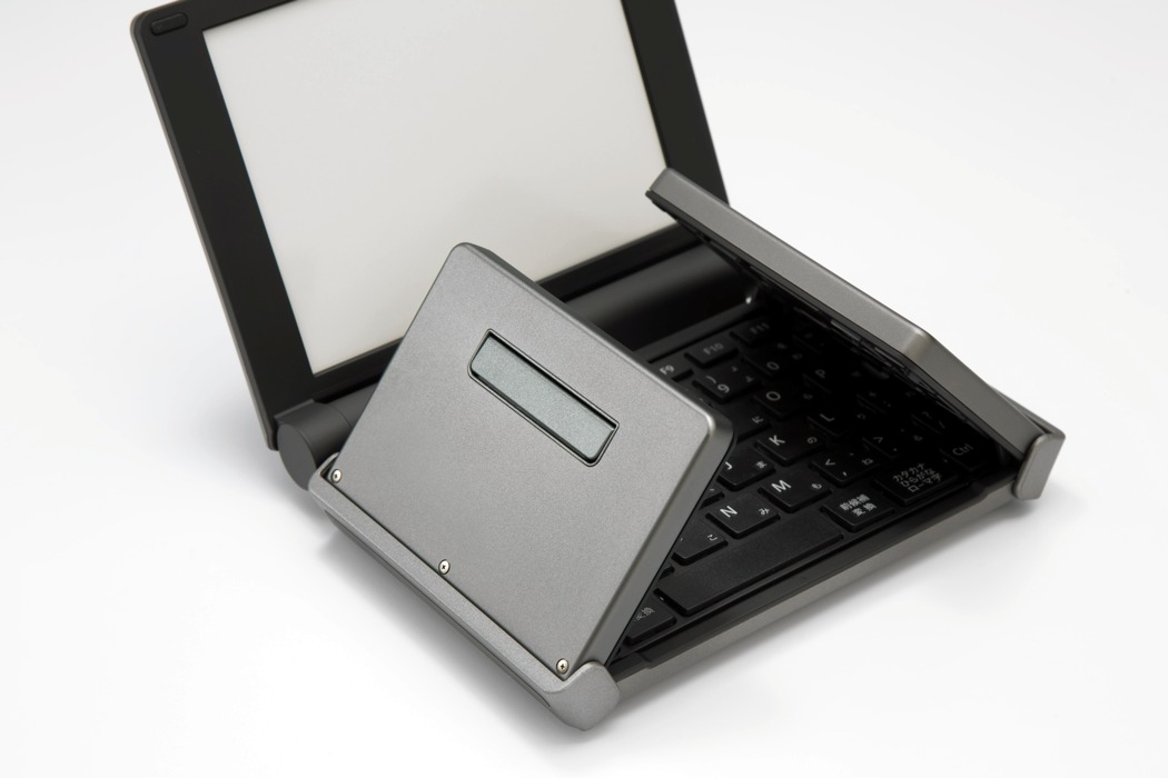 Portable，typewriter，pomera，