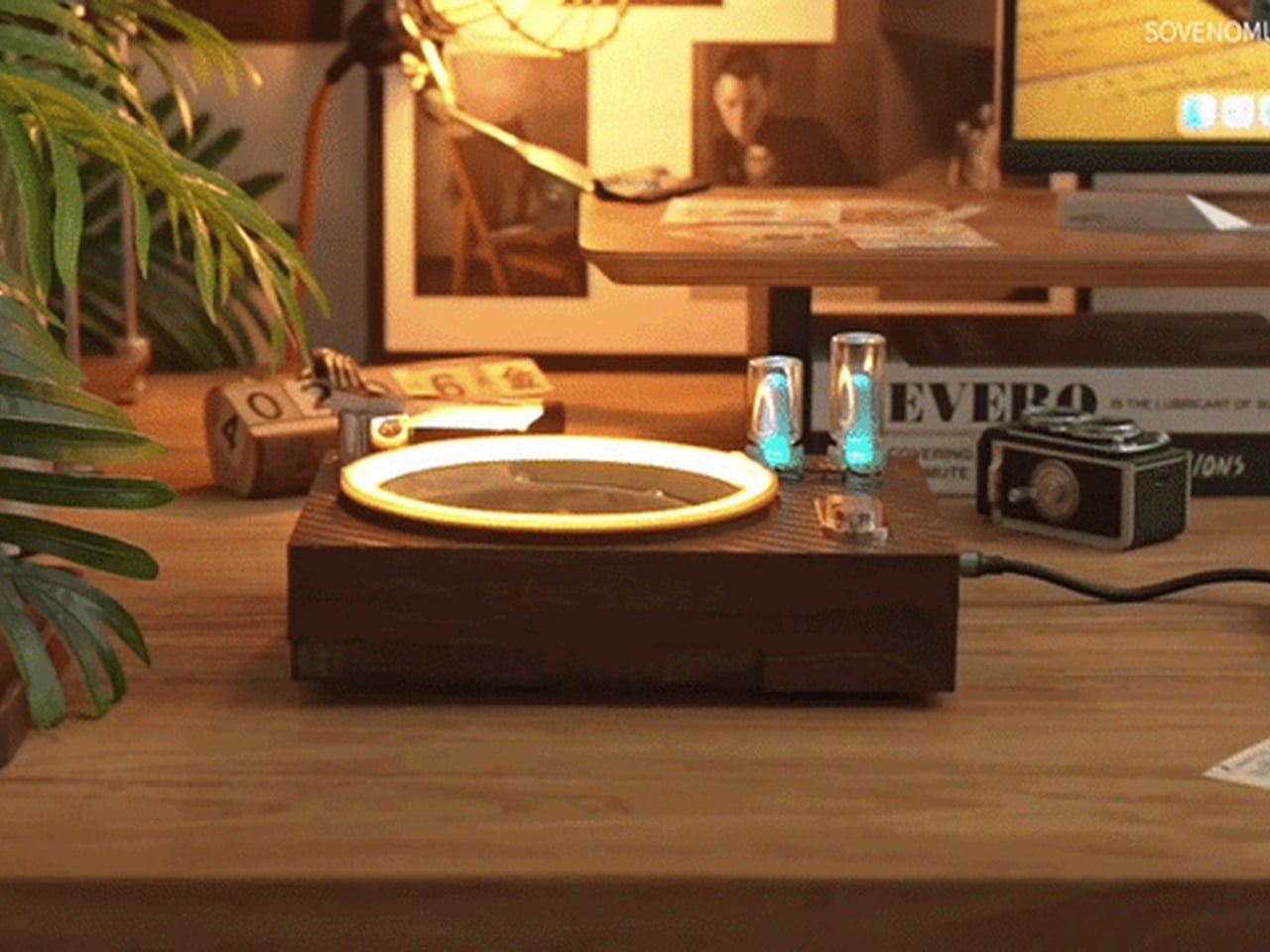 electronic product，retro，Tabletop decoration，originality，