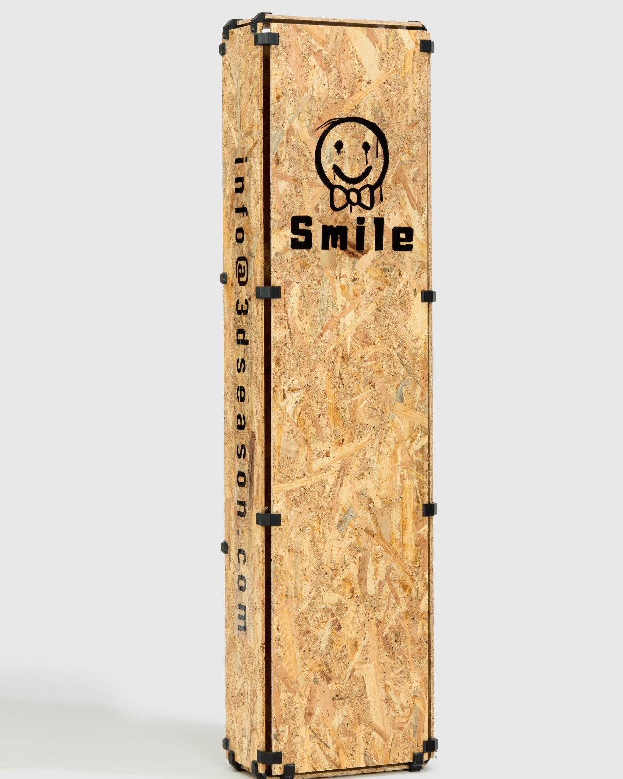originality，furniture，Smile，Floor Coat Rack，
