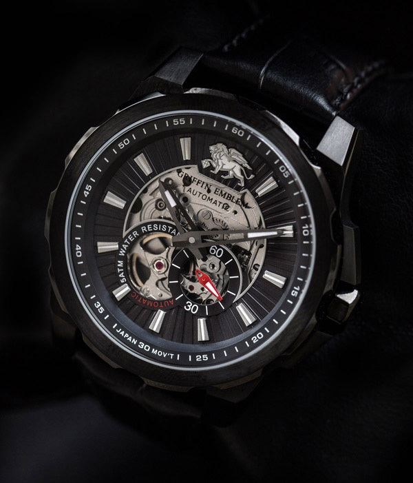 Wrist watch，Mechanical watch，griffin，man，Accessories，surface，