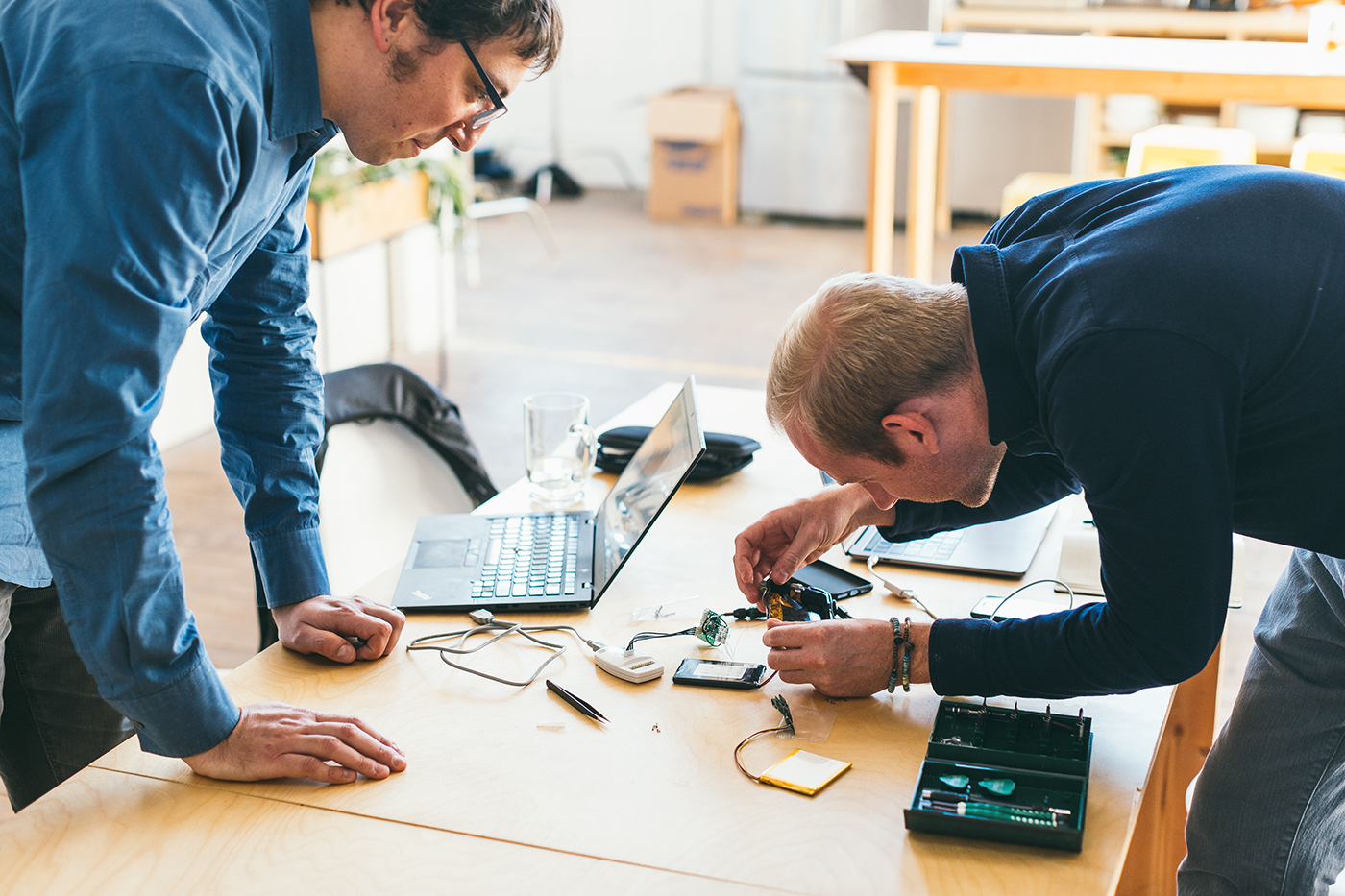 move，Battery box，photograph，Moment Battery，