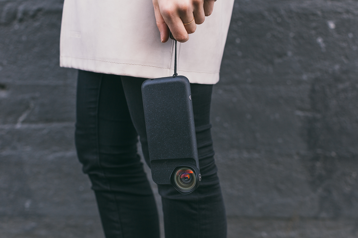 move，Battery box，photograph，Moment Battery，