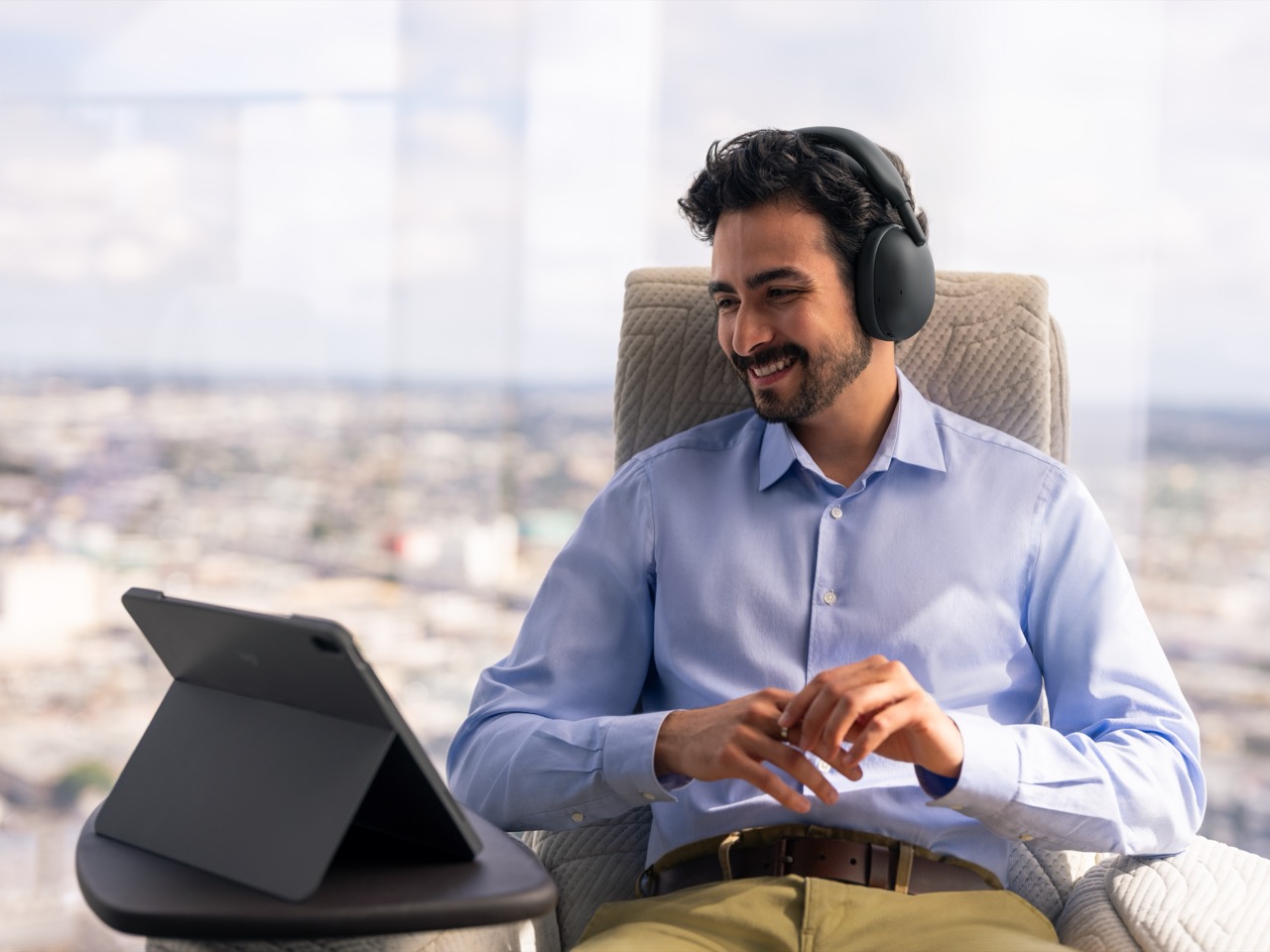 Logitech，Zone Vibe Pro，headset，Digital，