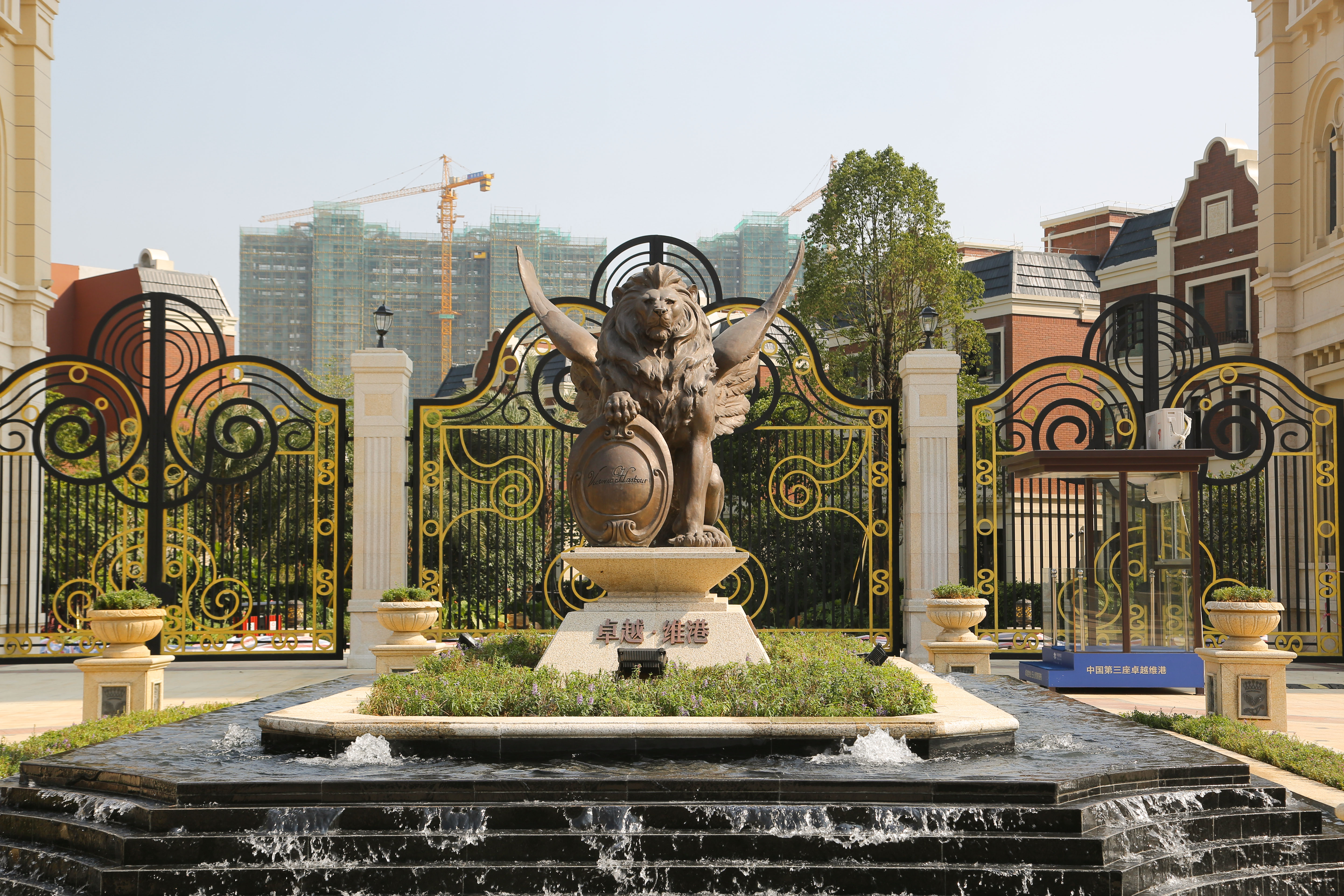 Outdoor sculpture making，Sculpture design and production，Cast Copper Sculpture，Stainless steel sculpture，Fiberglass sculpture，