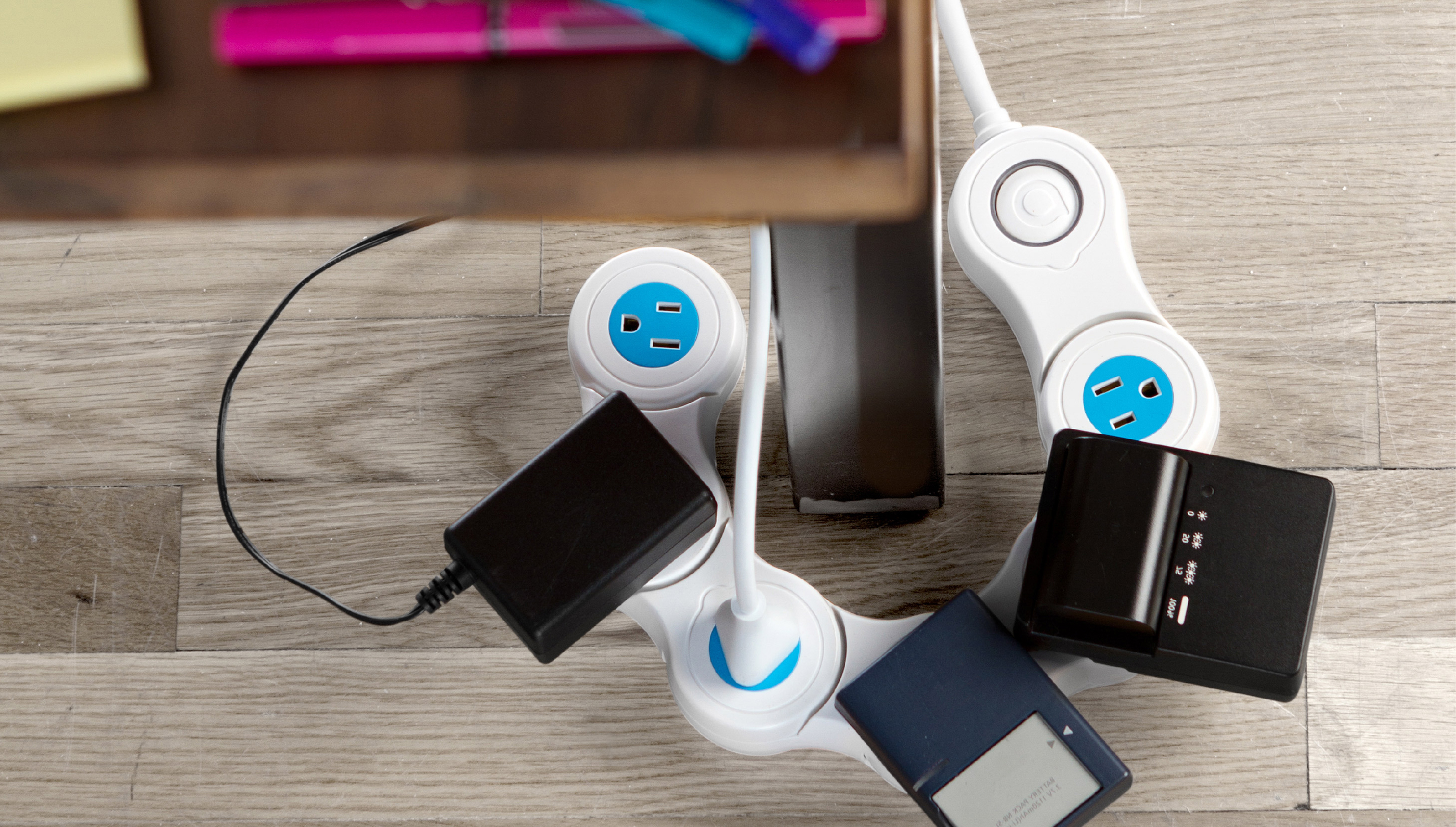 Quirky，Pivot Po，Lead Off Studio，Socket design，