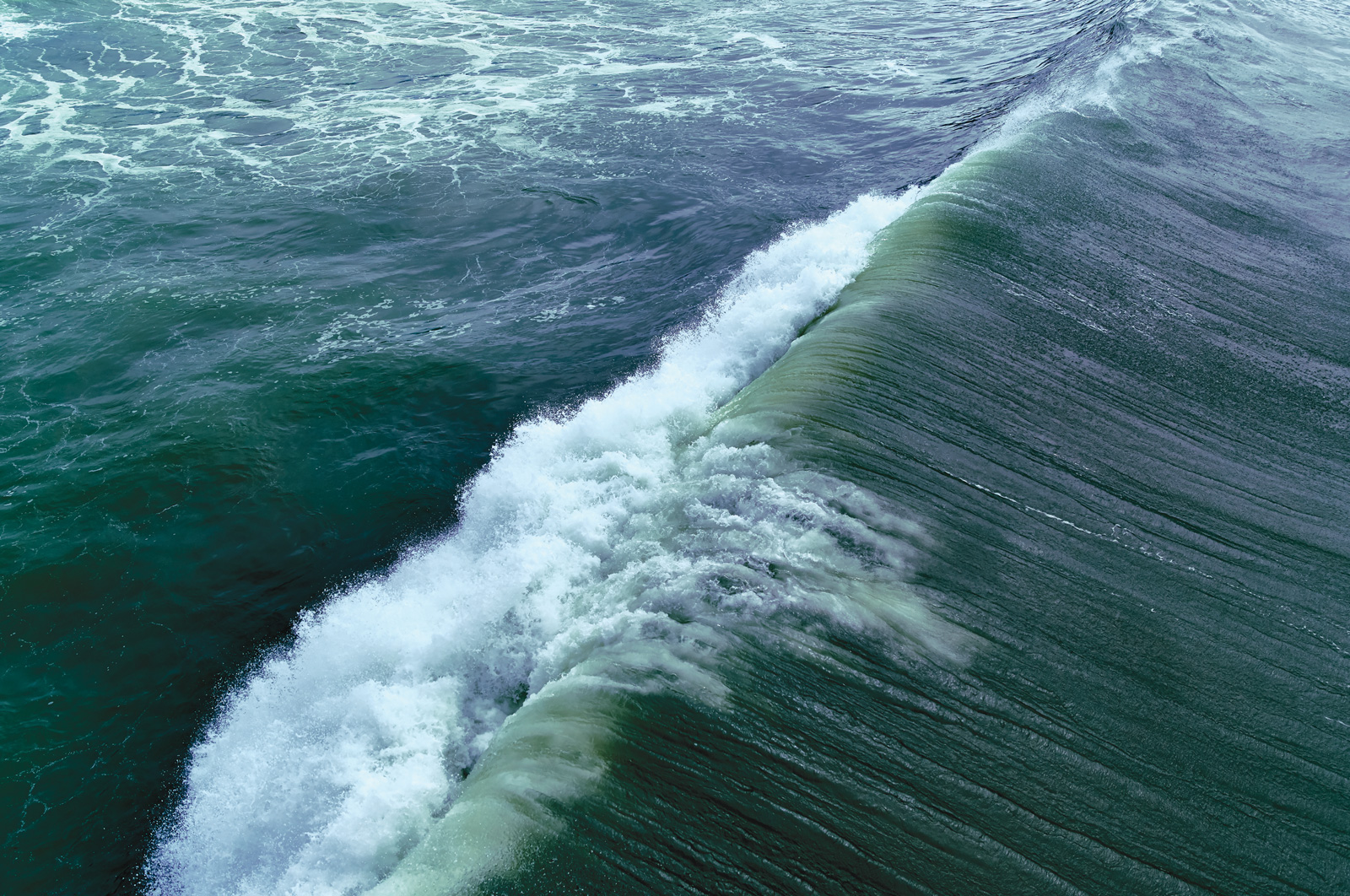 American culture，Astro Studios，Wrist watch，MINUS-8，