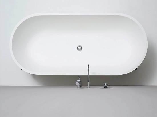 Take a bath，Lavatory，Bathroom furniture，bathtub，Bathtub，